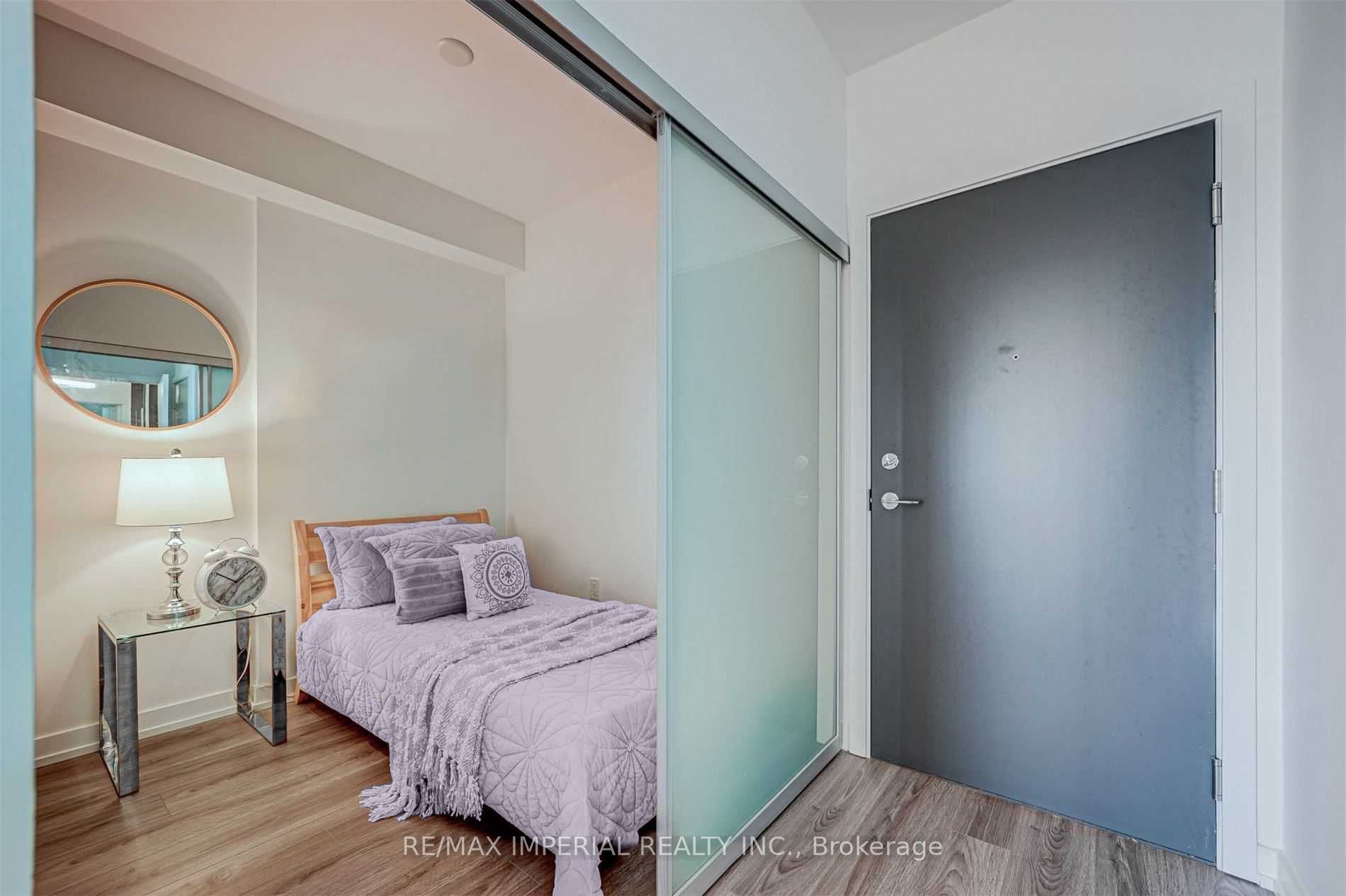 MLS #W12369710 image #8