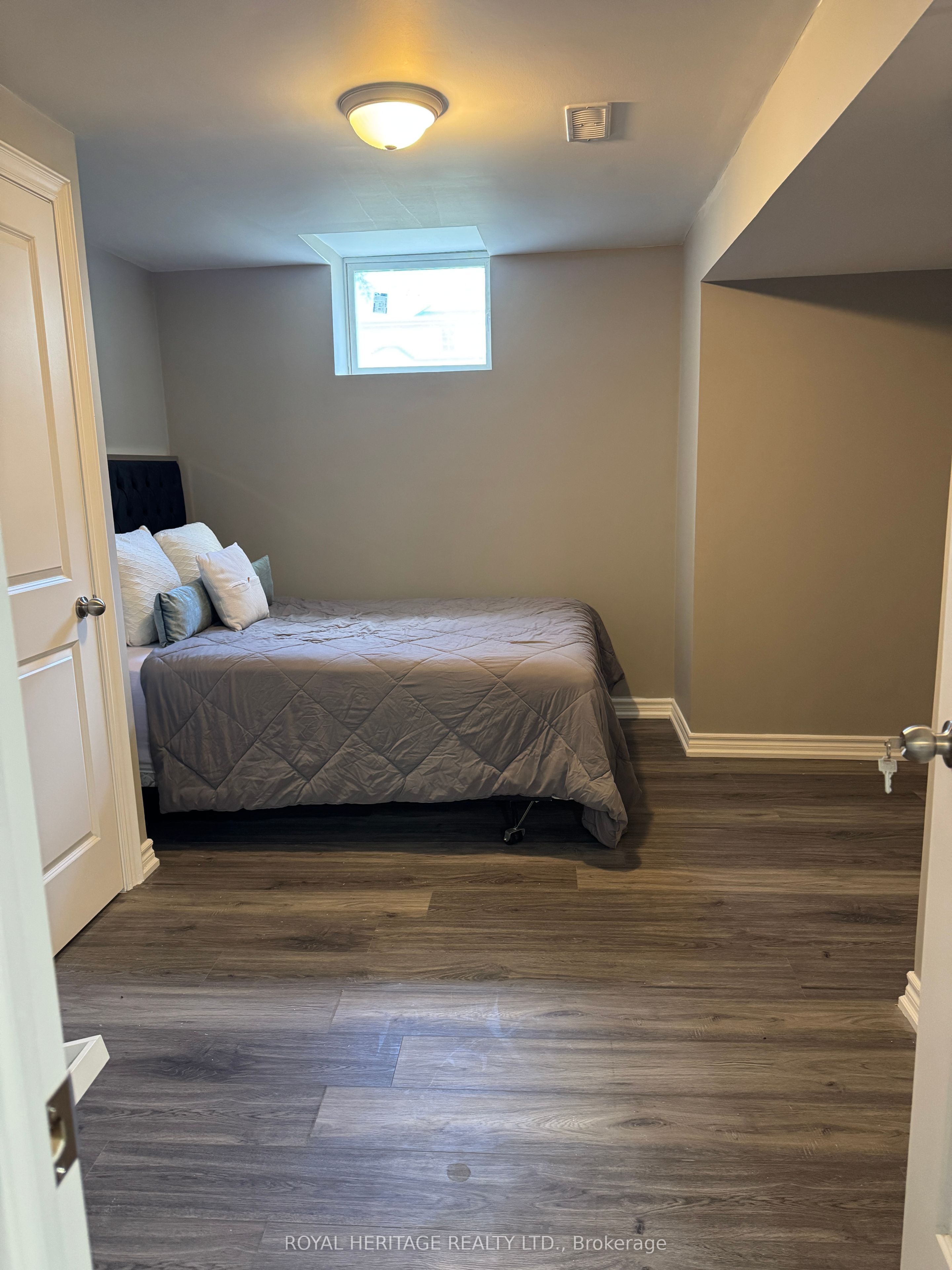 MLS #W12369807 image #12