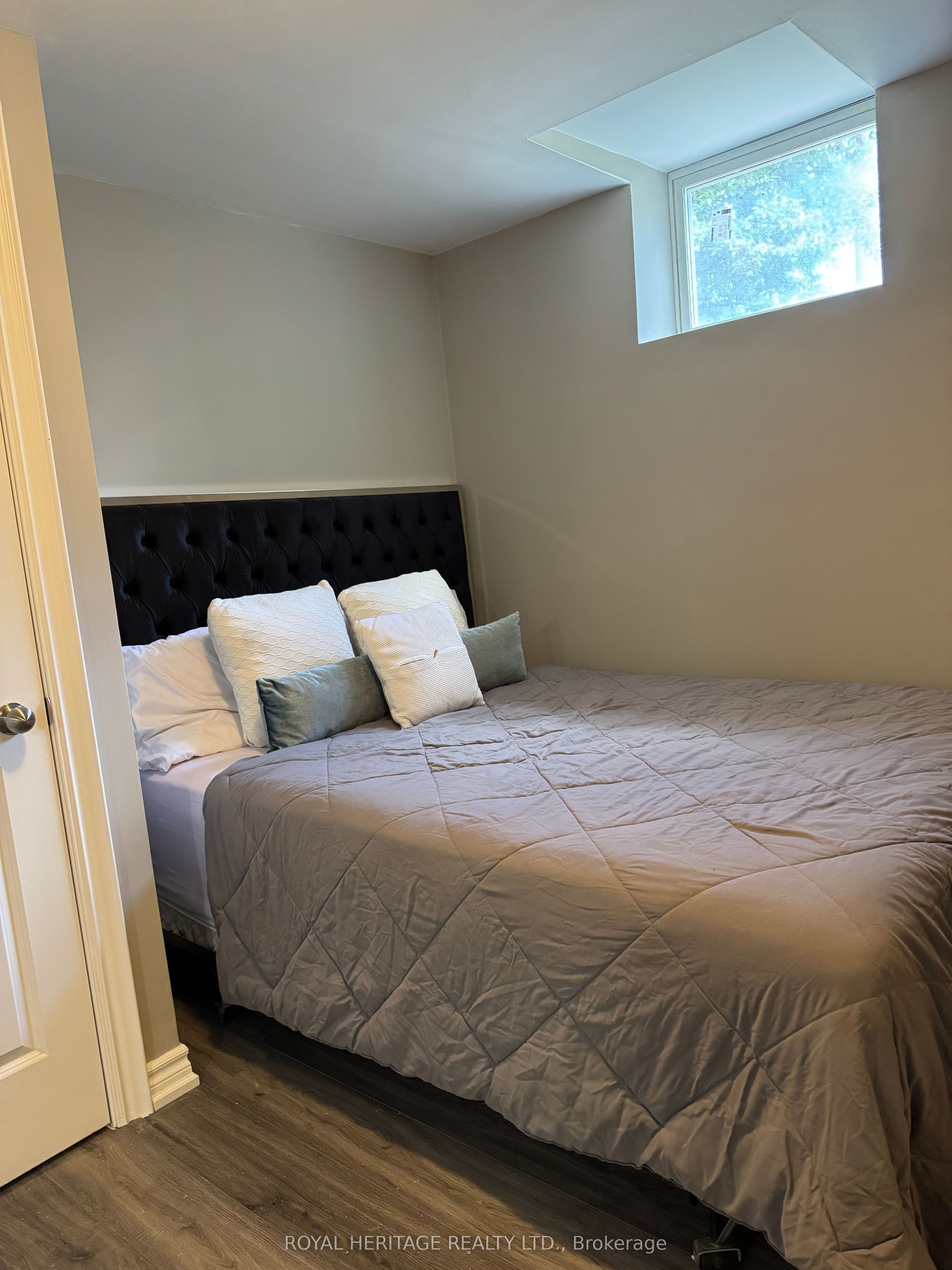 MLS #W12369807 image #13