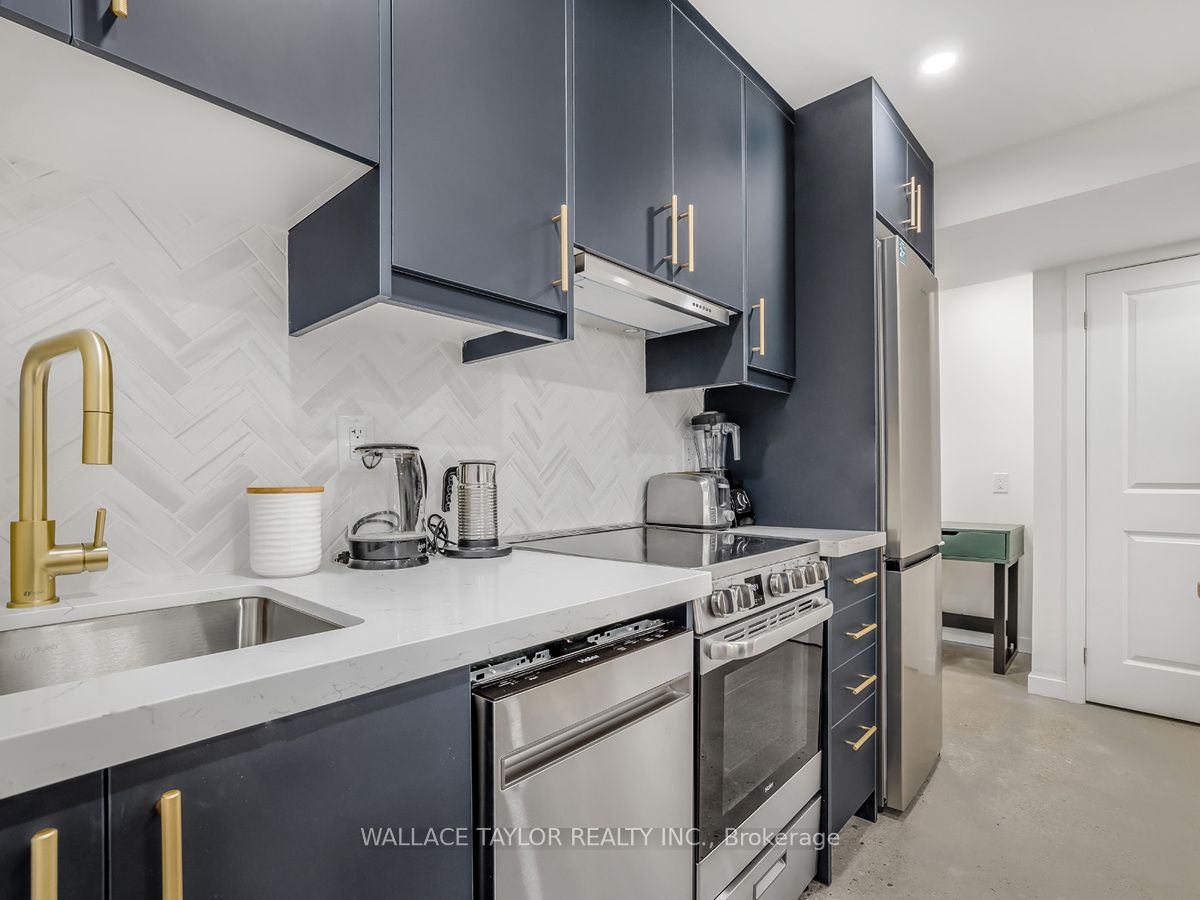 MLS #W12369810 image #5