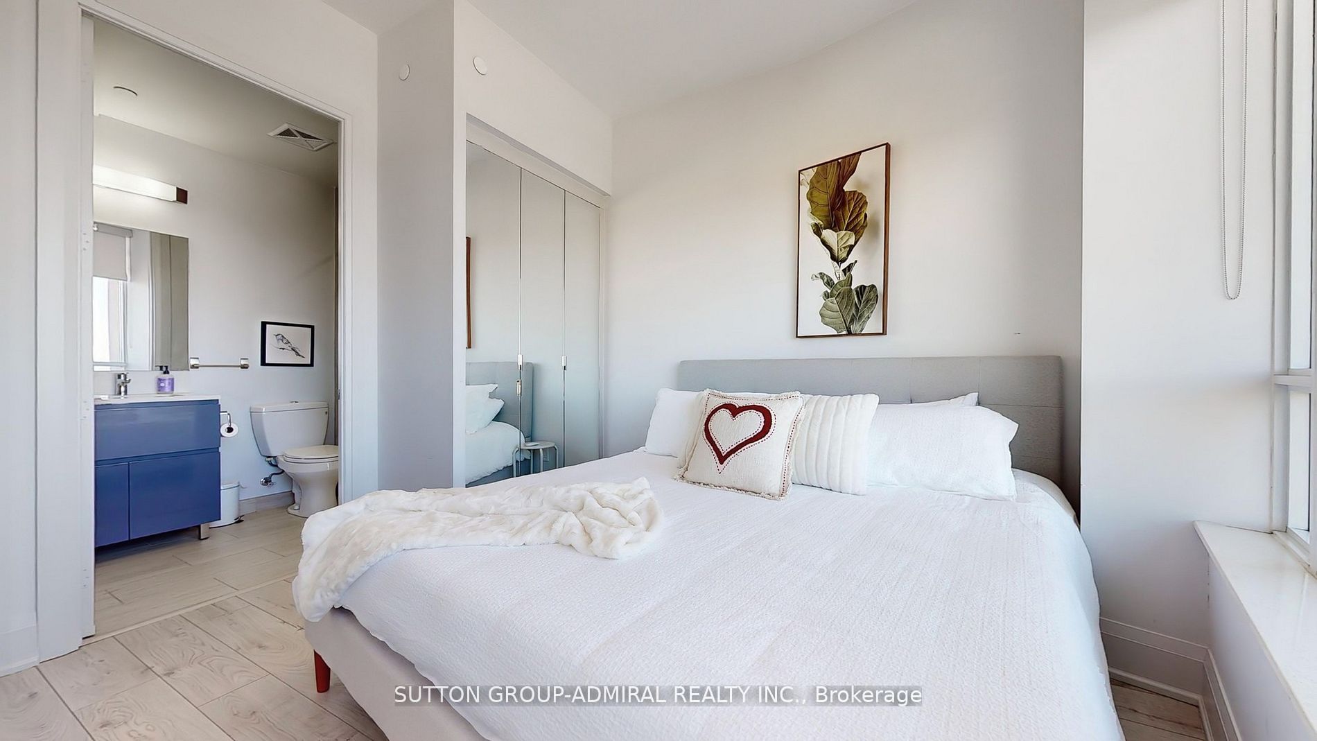 MLS #W12370223 image #16