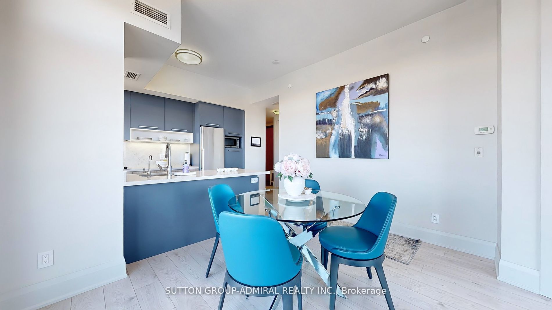 MLS #W12370223 image #9