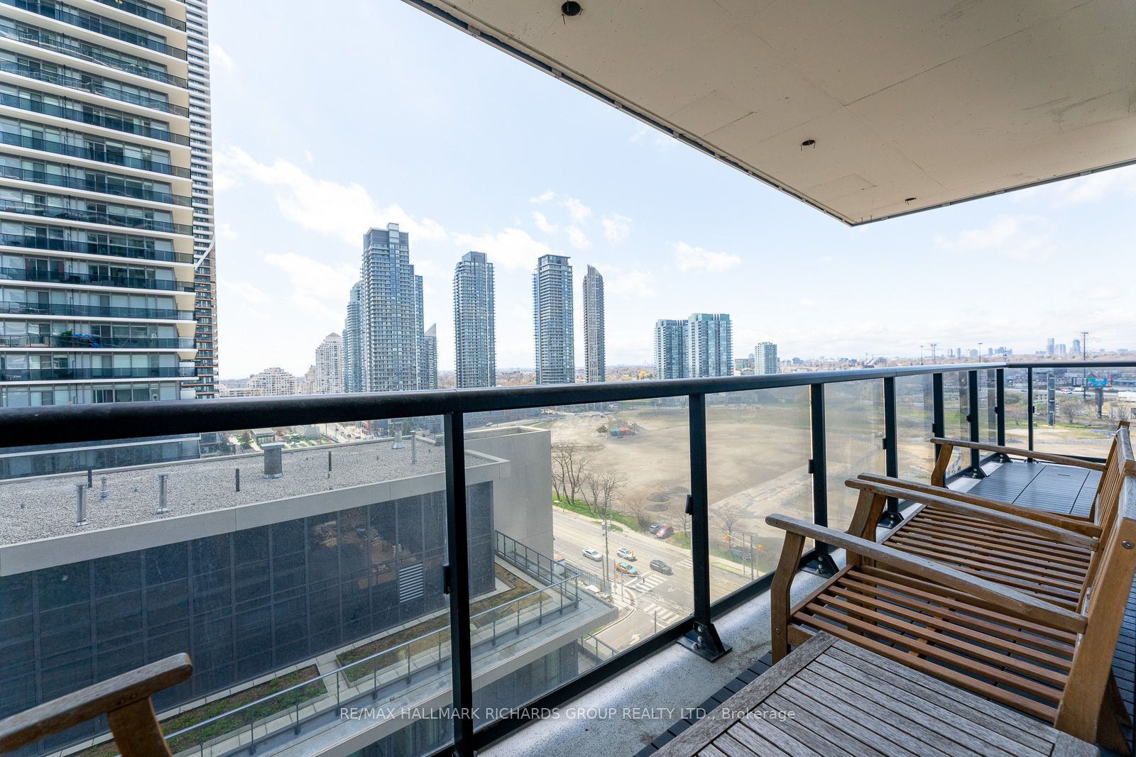 MLS #W12370890 image #12