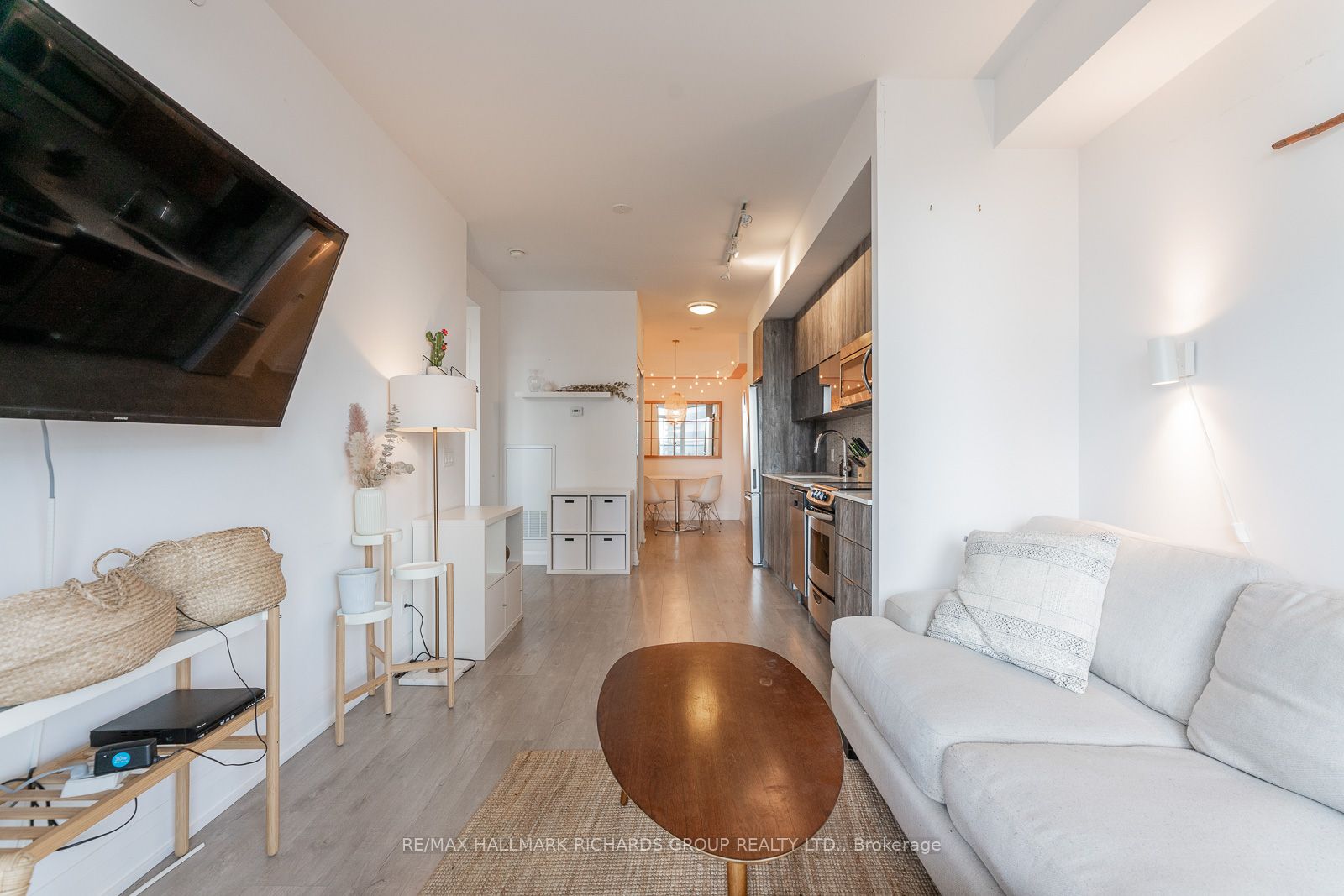 MLS #W12370890 image #6