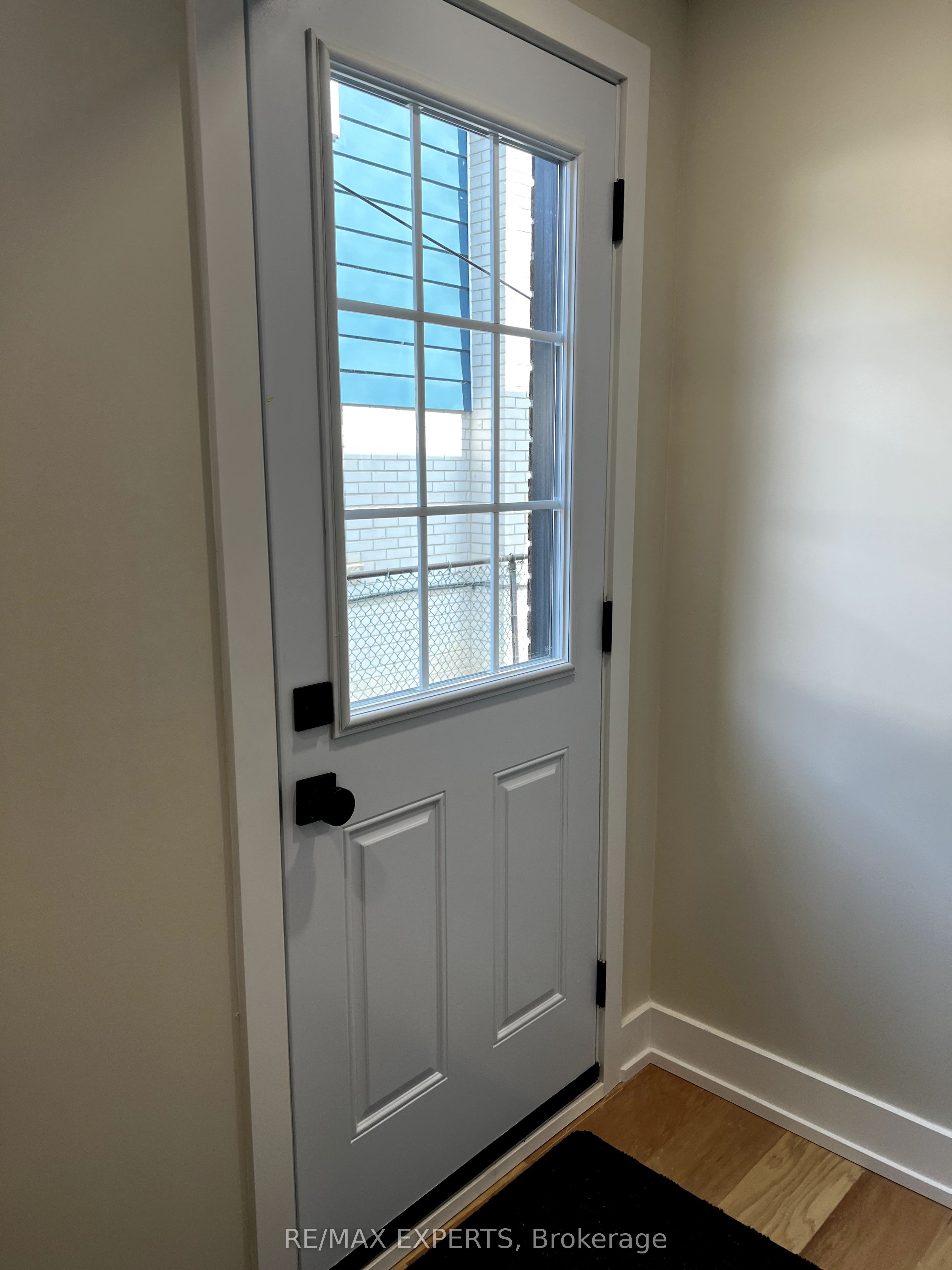 MLS #W12371161 image #1