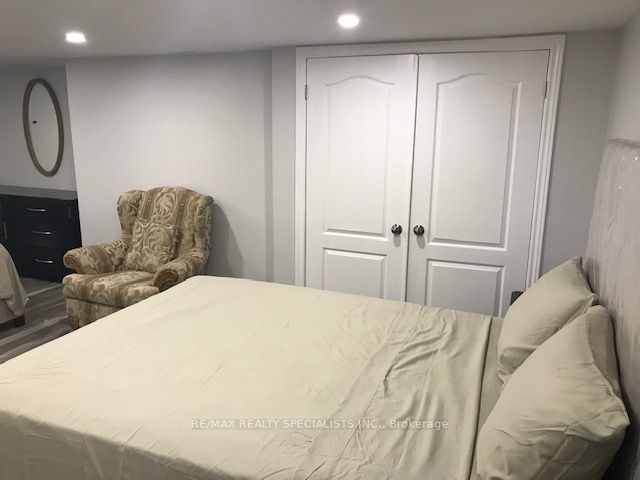 MLS #W12371421 image #32