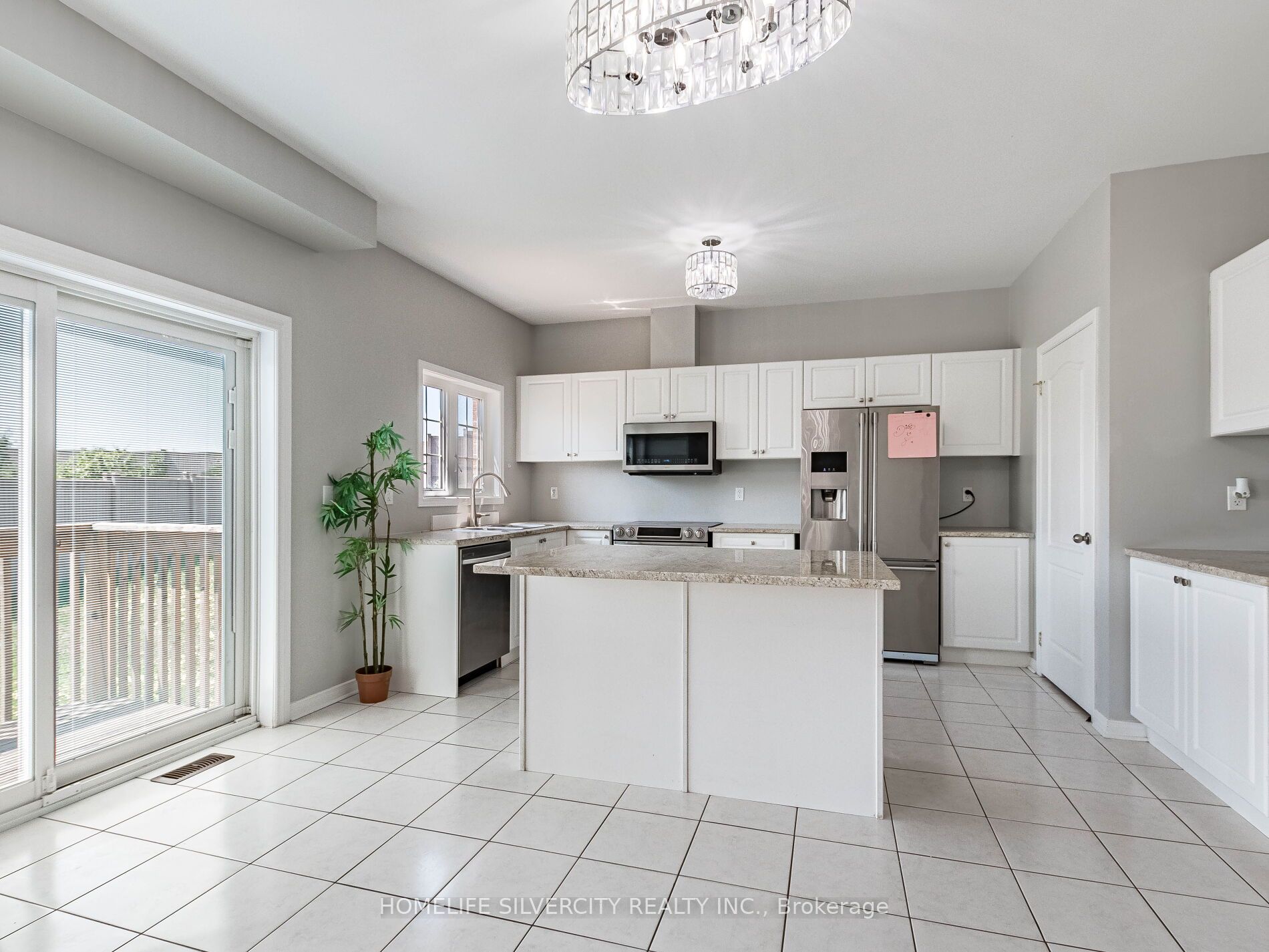 MLS #W12371729 image #11