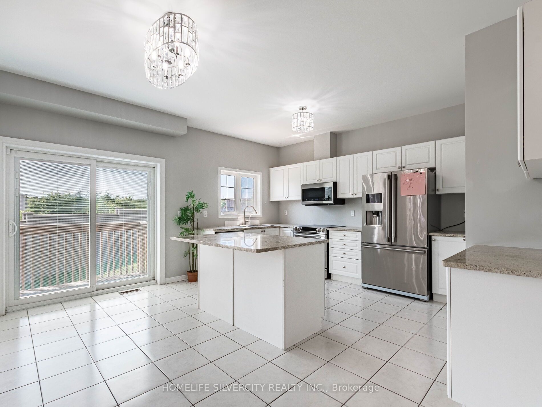 MLS #W12371729 image #12