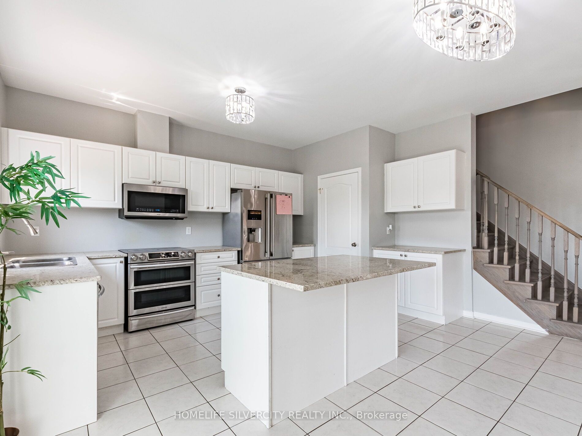 MLS #W12371729 image #13