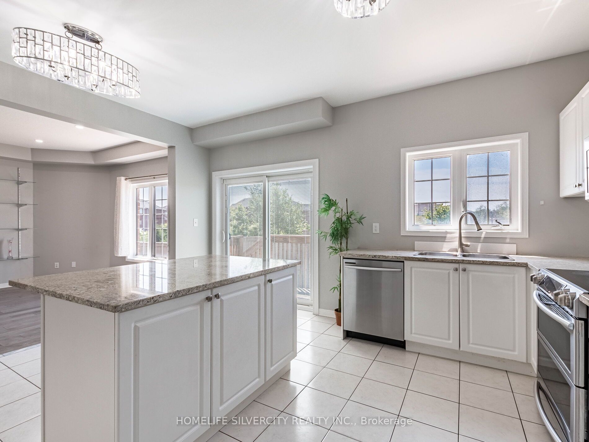 MLS #W12371729 image #16