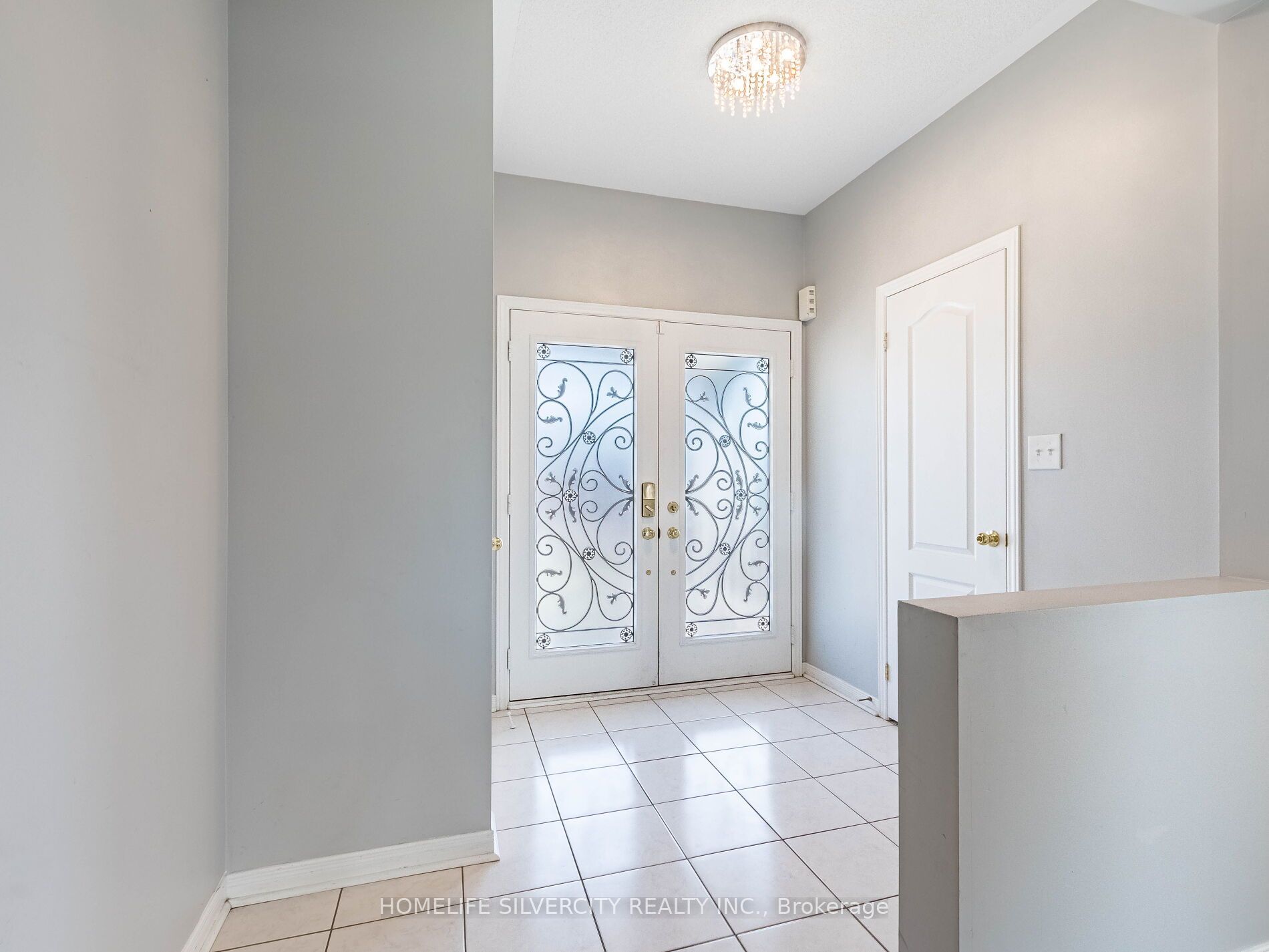 MLS #W12371729 image #3