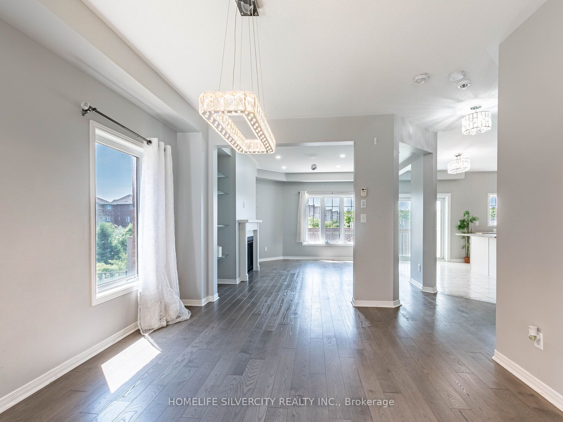 MLS #W12371729 image #5