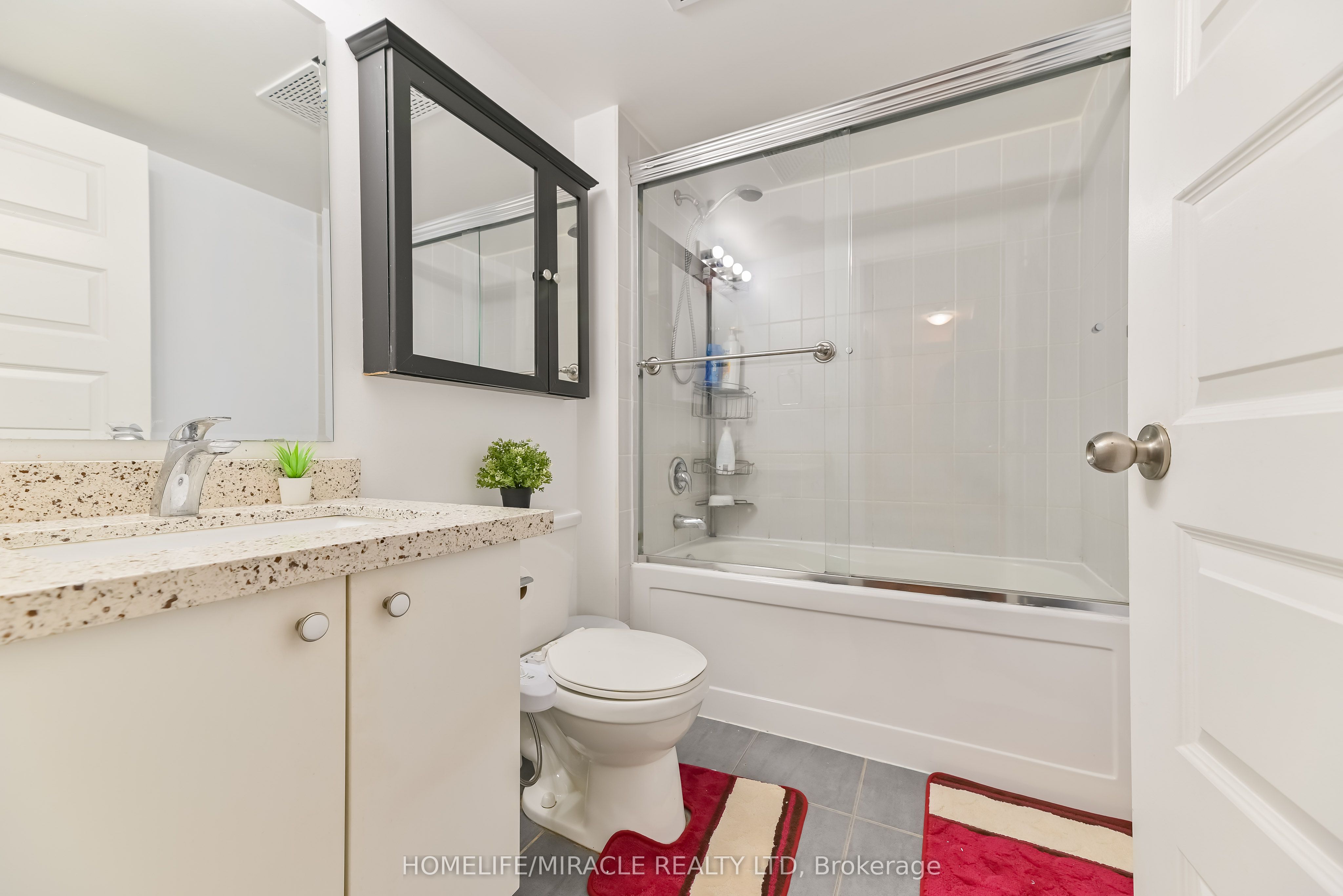 MLS #W12371737 image #23