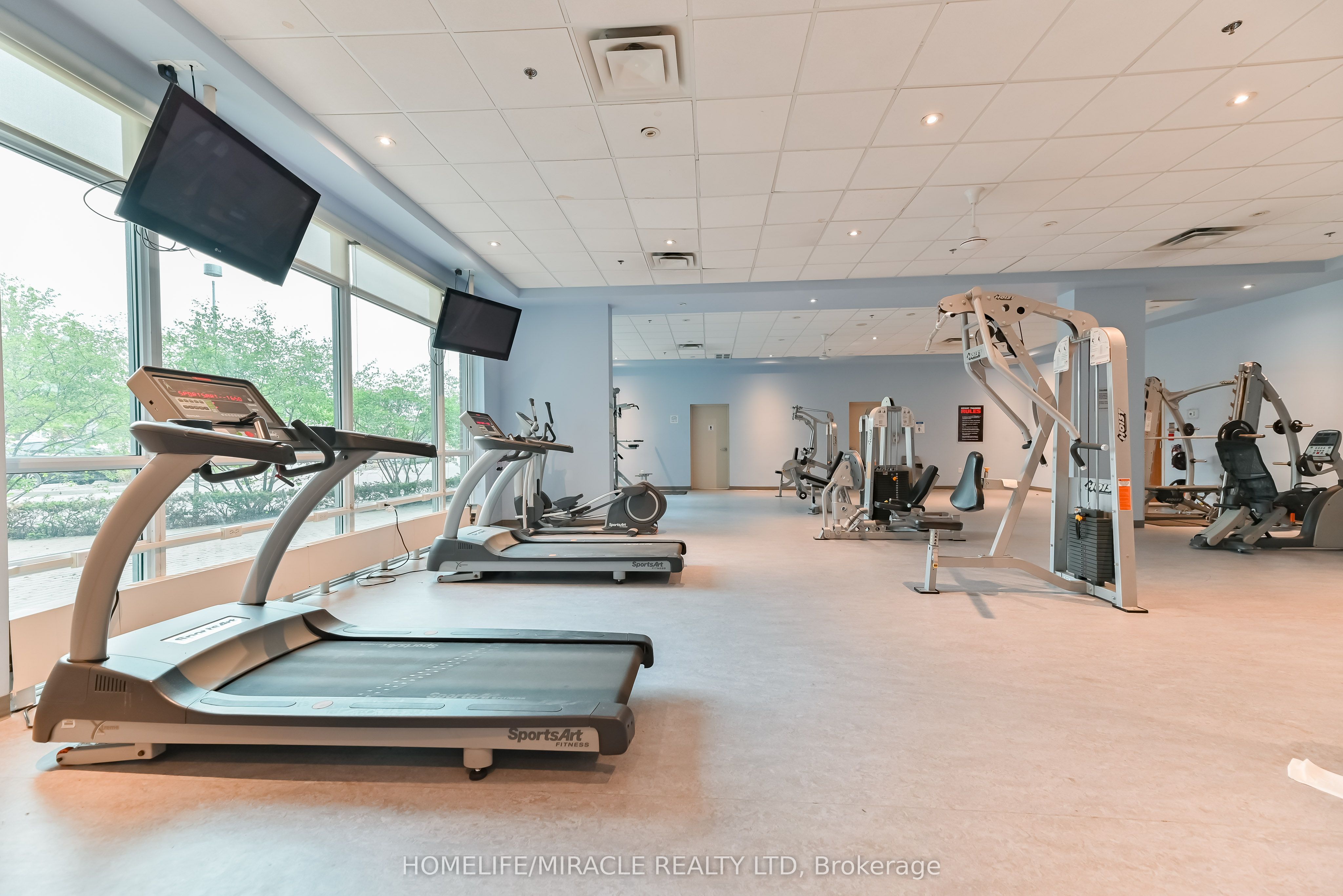 MLS #W12371737 image #37