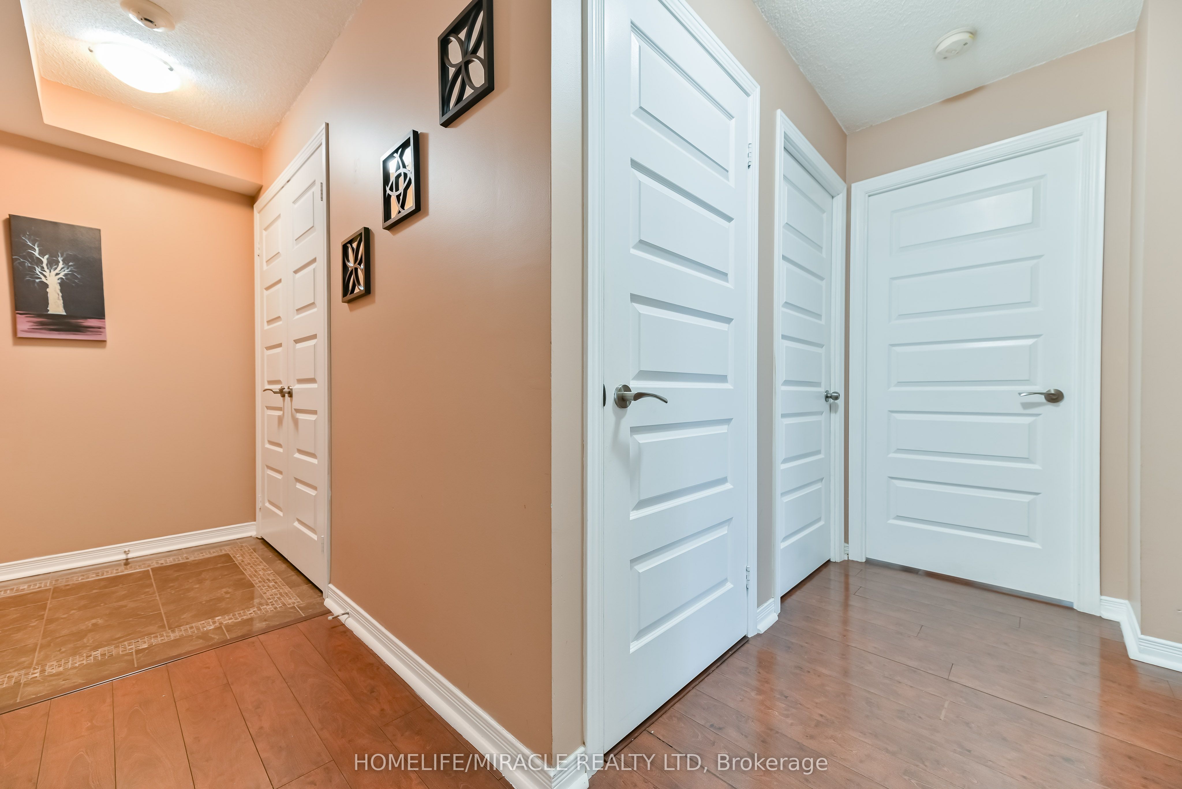 MLS #W12371737 image #6