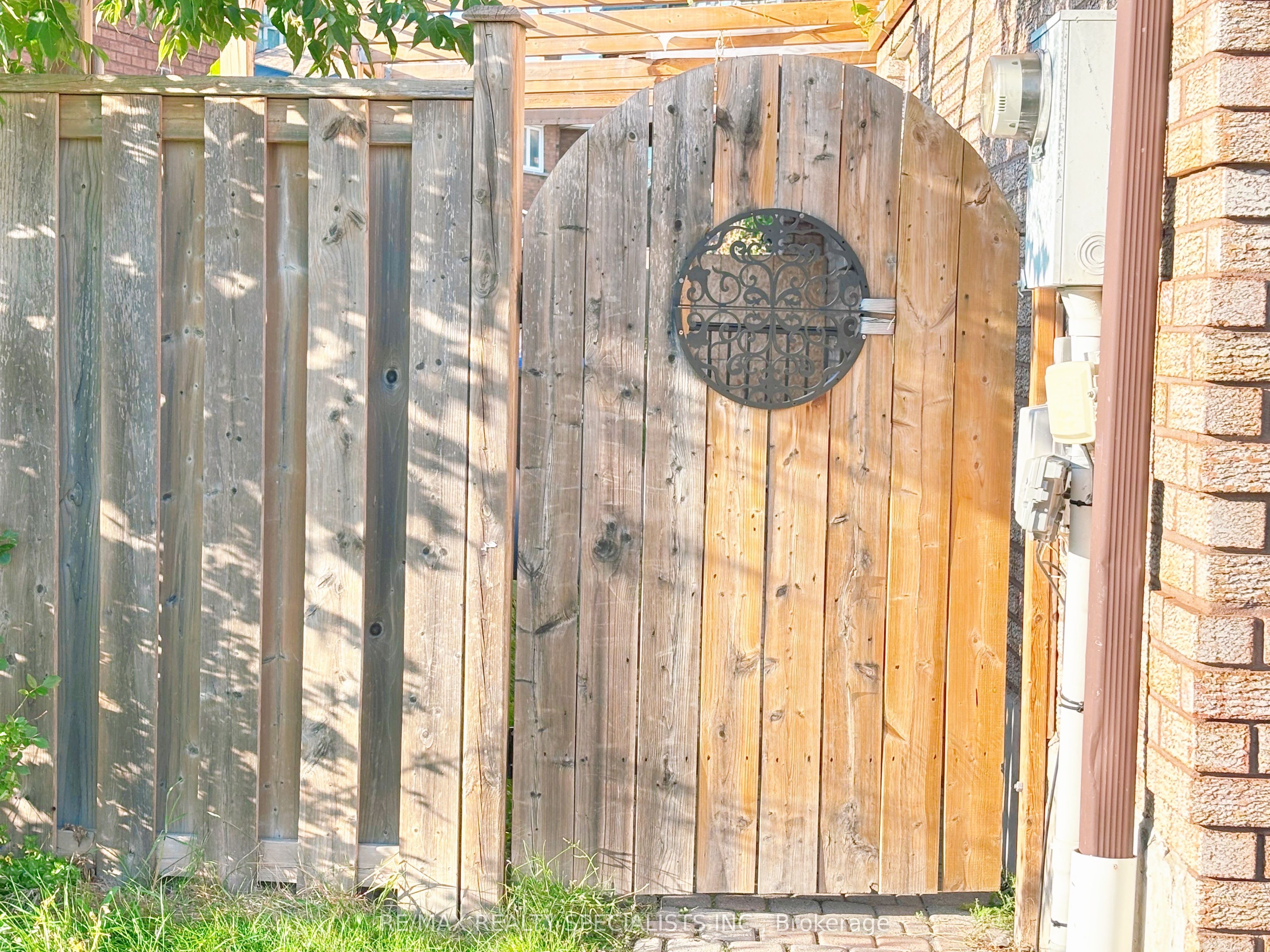 MLS #W12371876 image #1