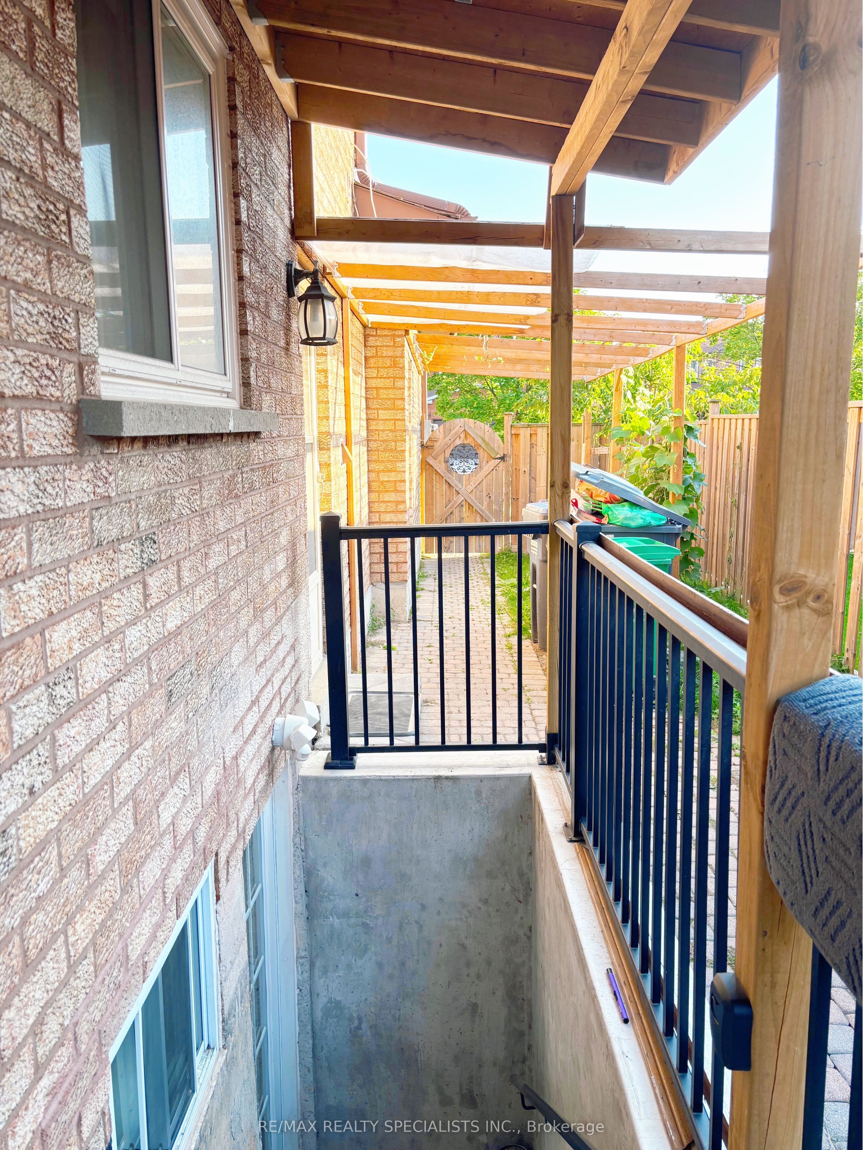 MLS #W12371876 image #3