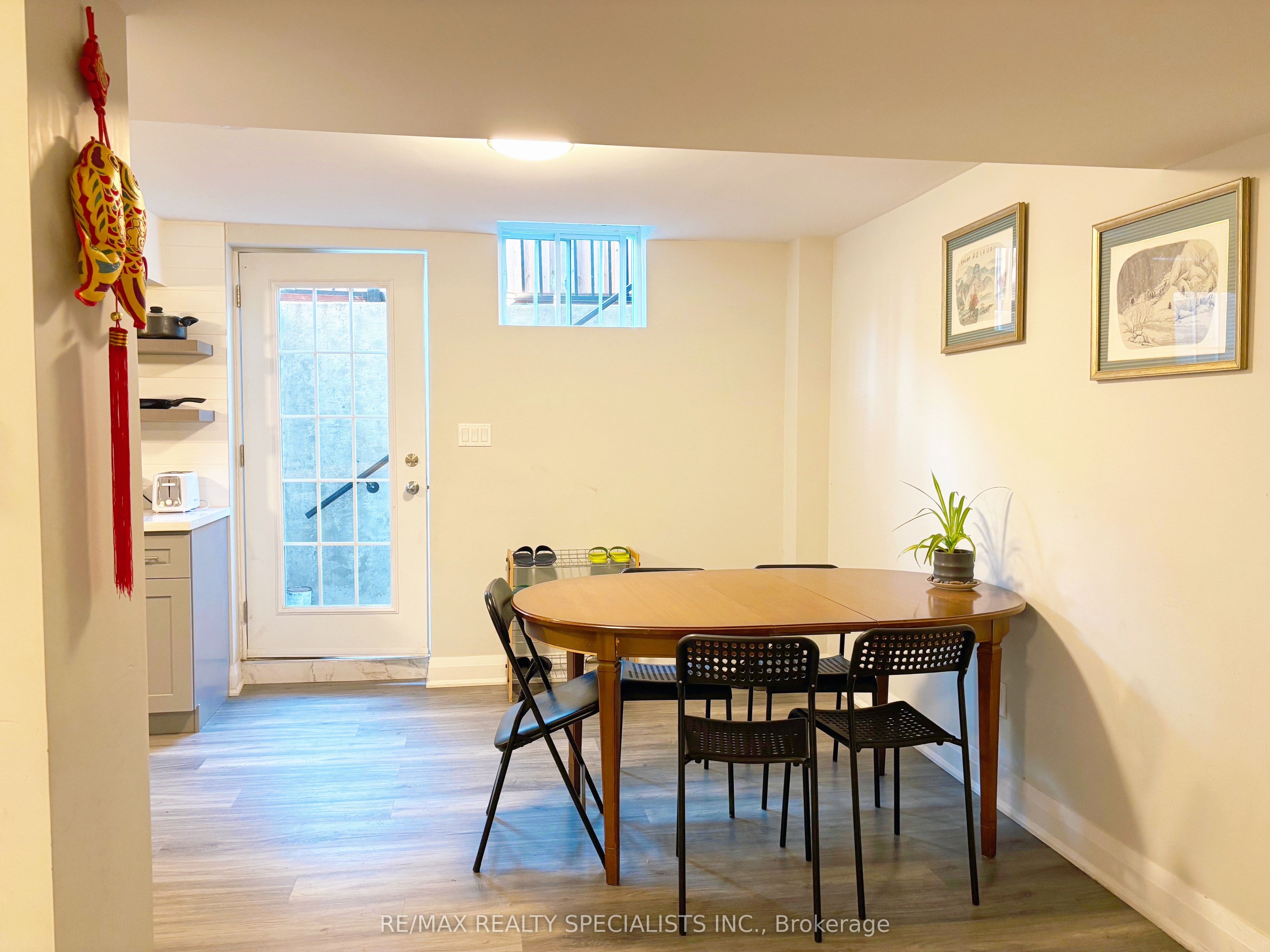 MLS #W12371876 image #5