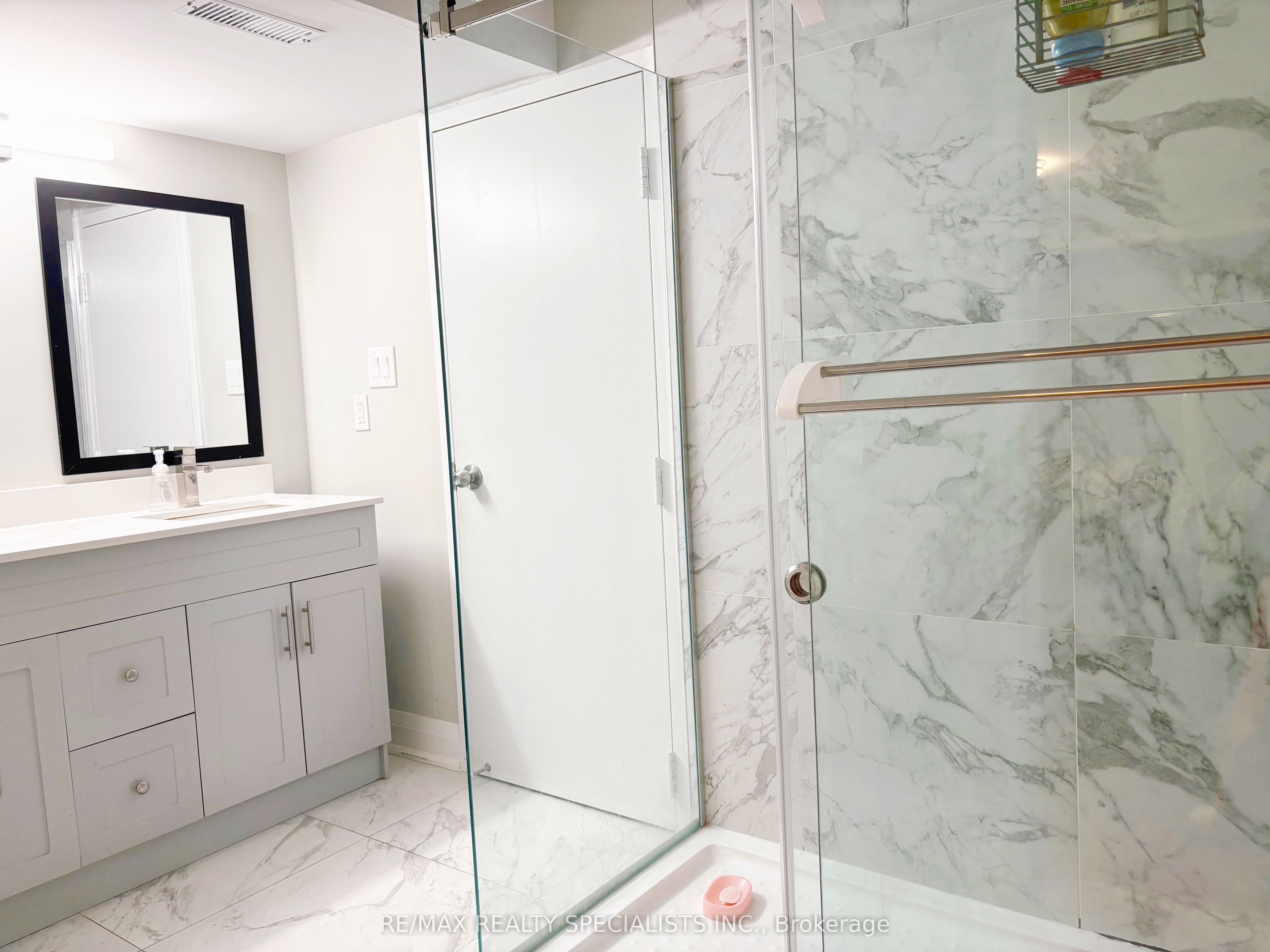 MLS #W12371876 image #7