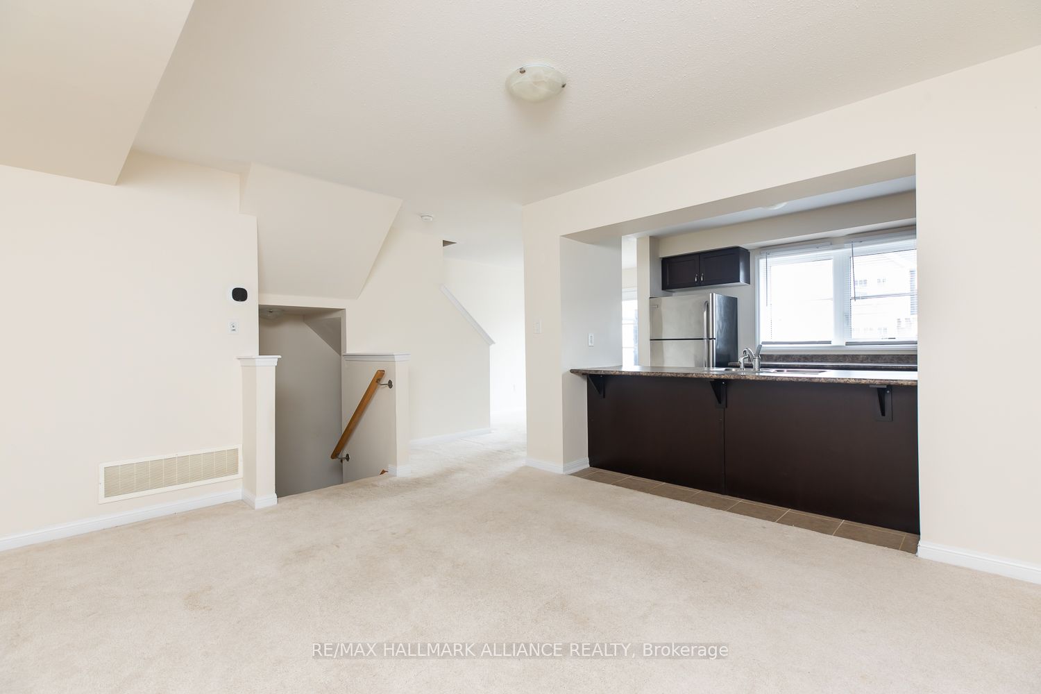 MLS #W12372023 image #2