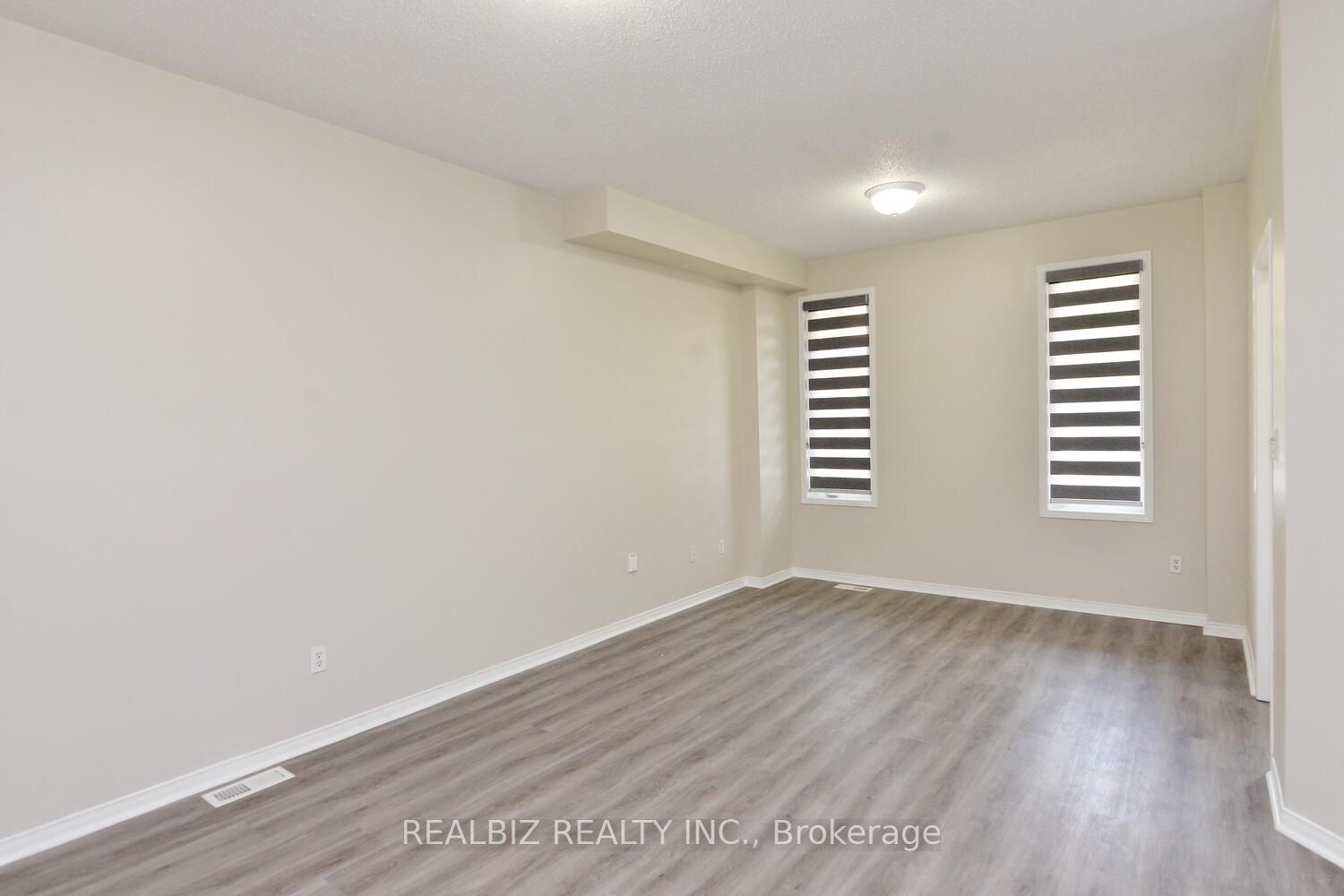 MLS #W12372038 image #22