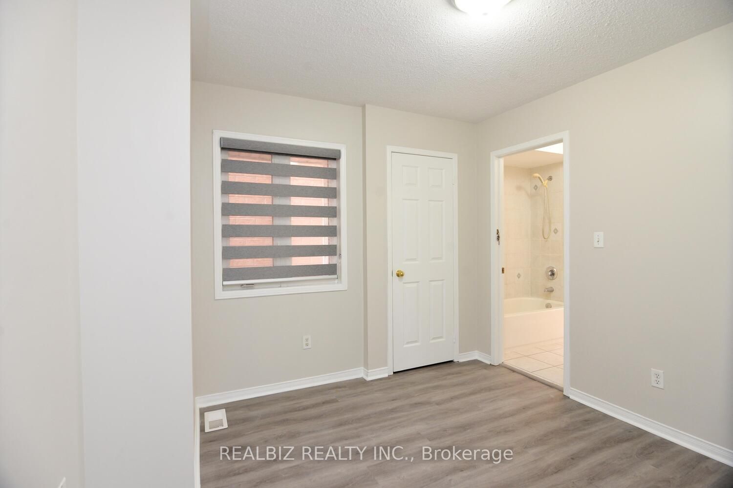 MLS #W12372038 image #6