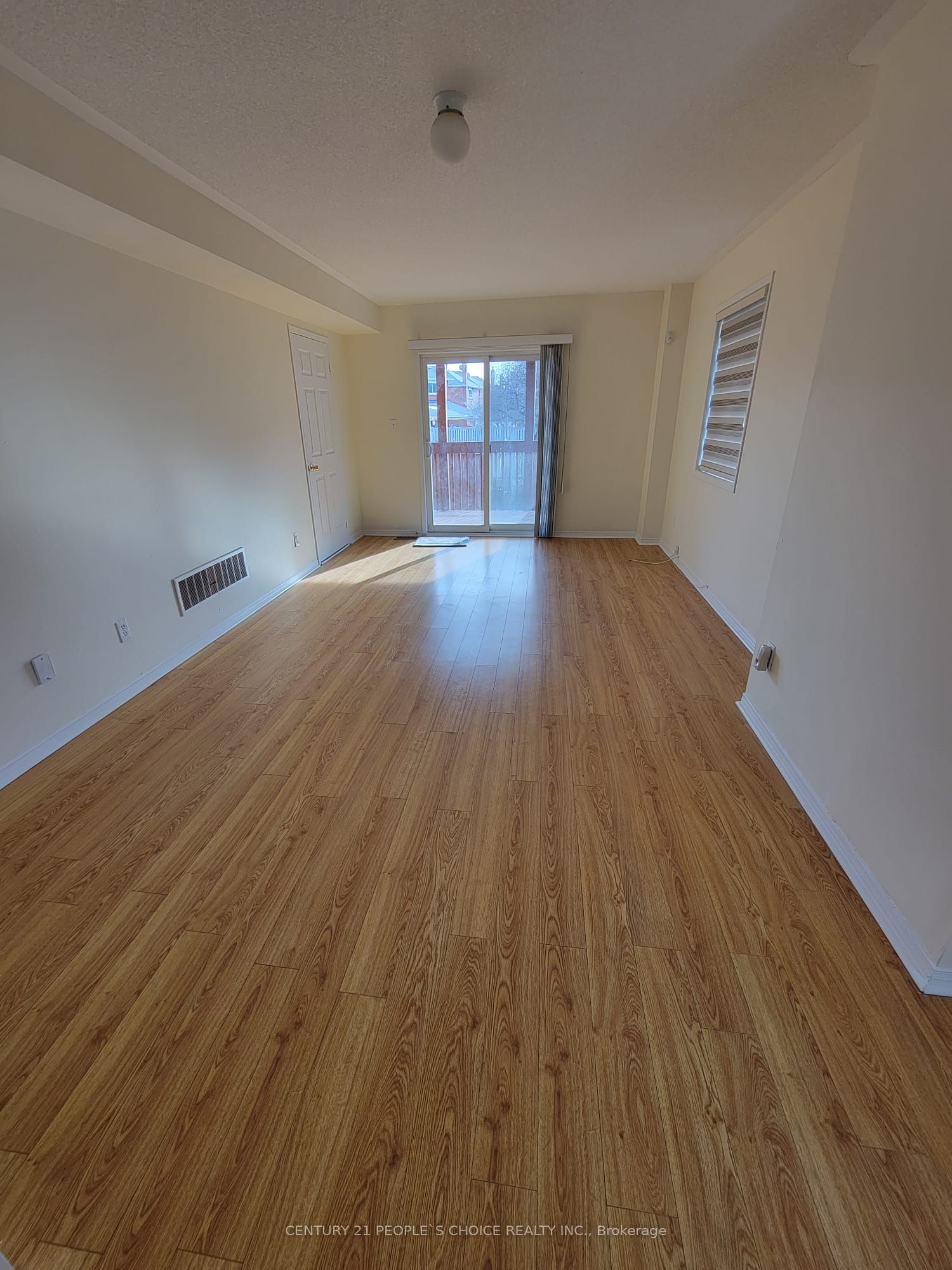 MLS #W12372353 image #6