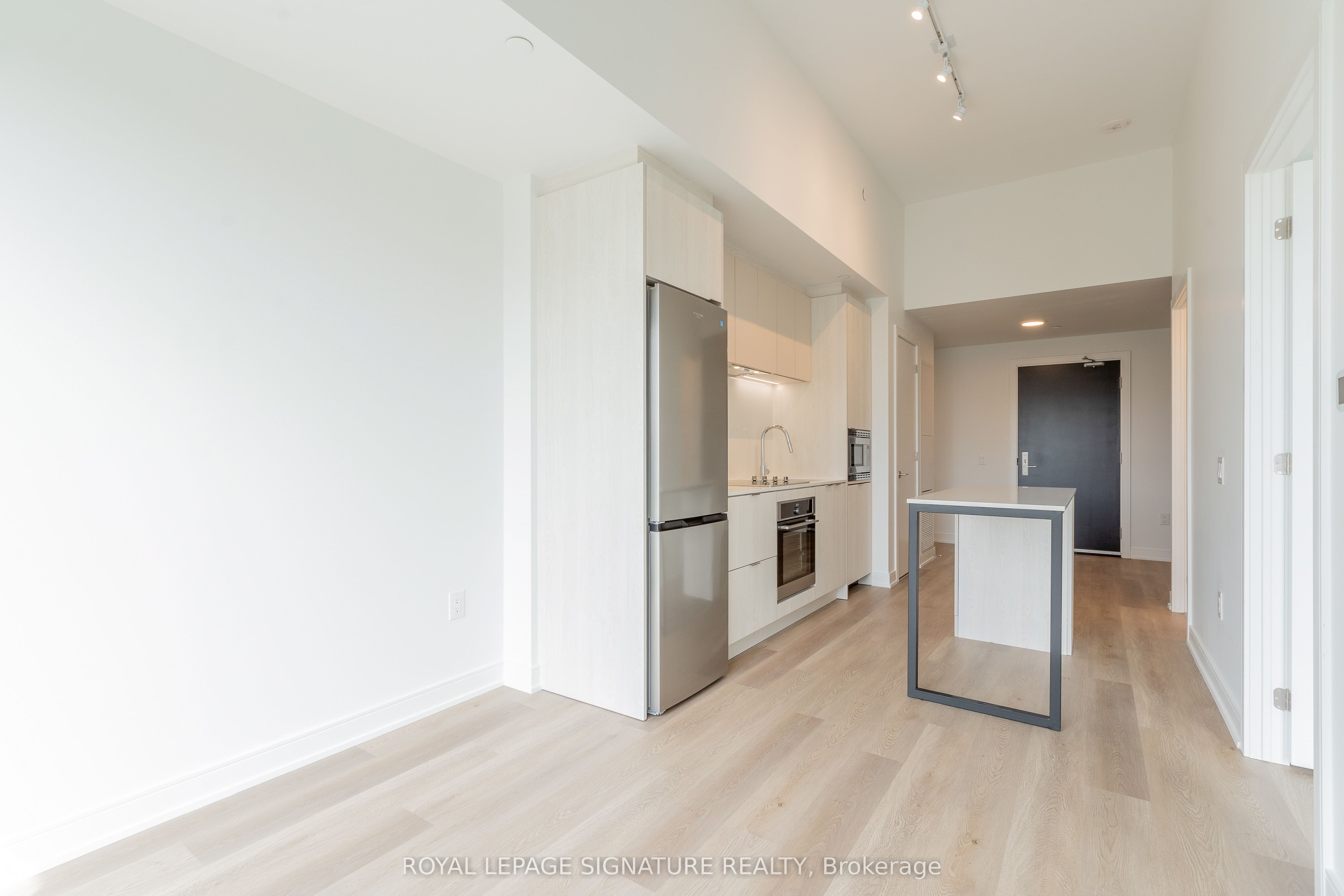 MLS #W12372746 image #11