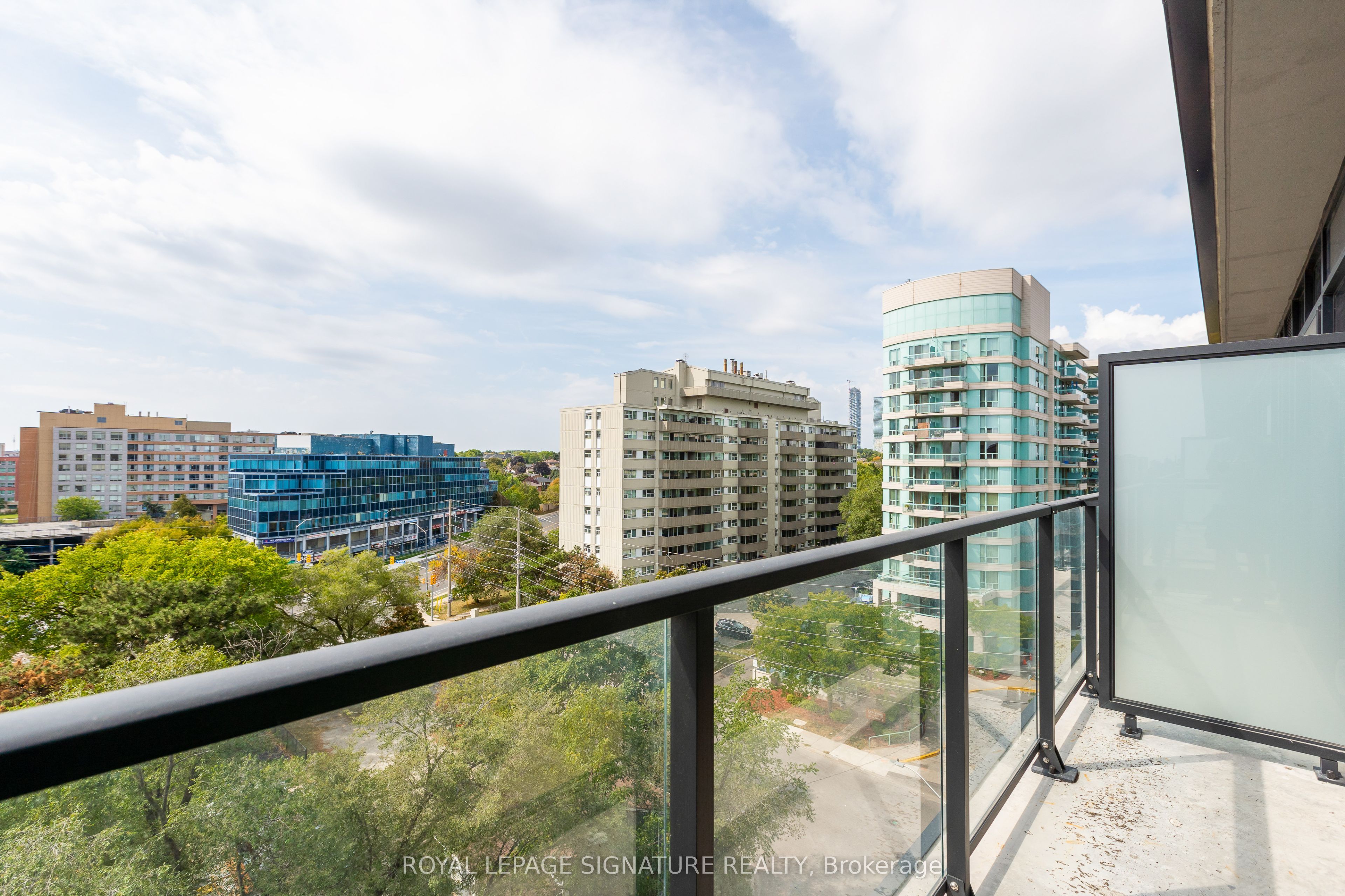 MLS #W12372746 image #19