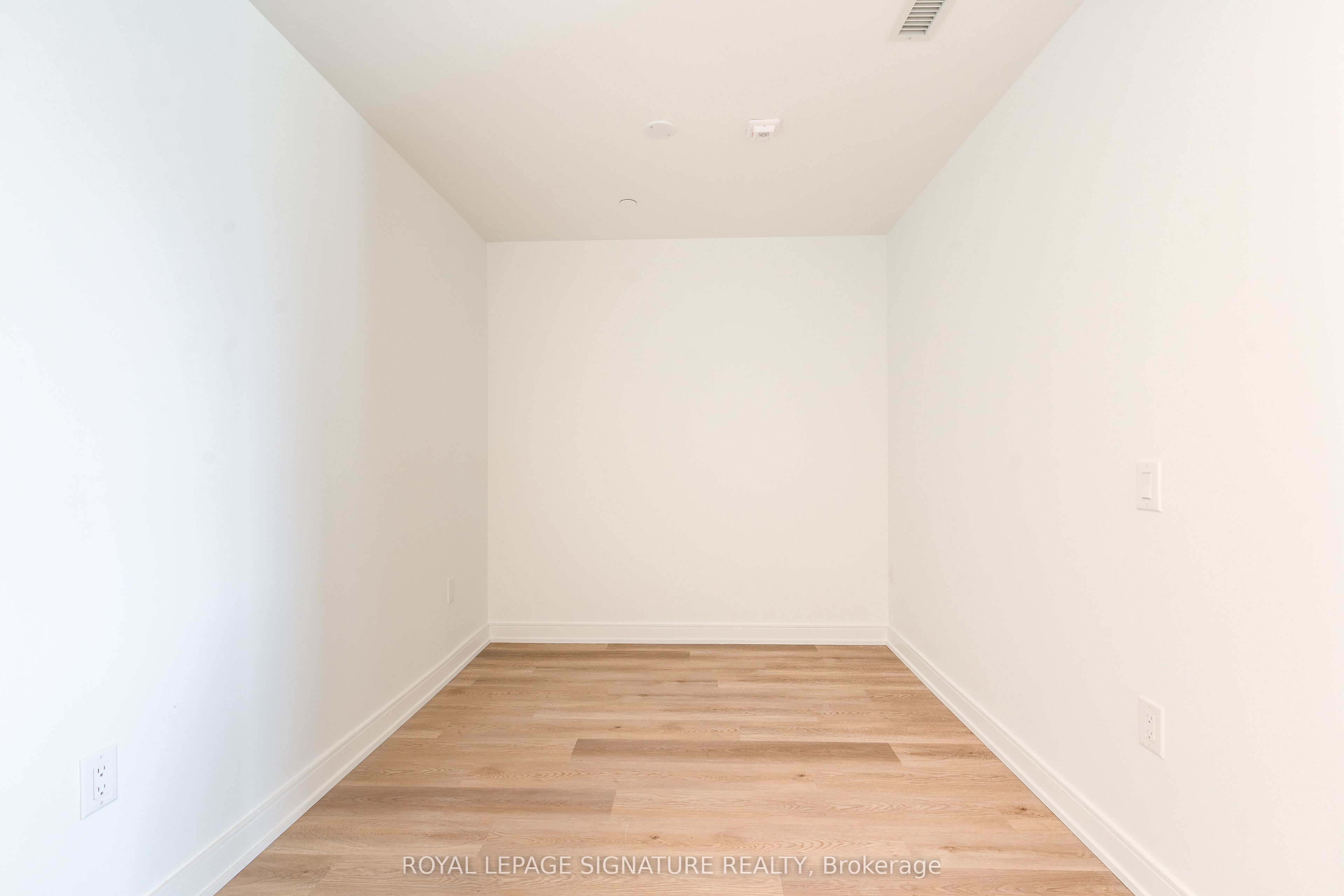 MLS #W12372746 image #2