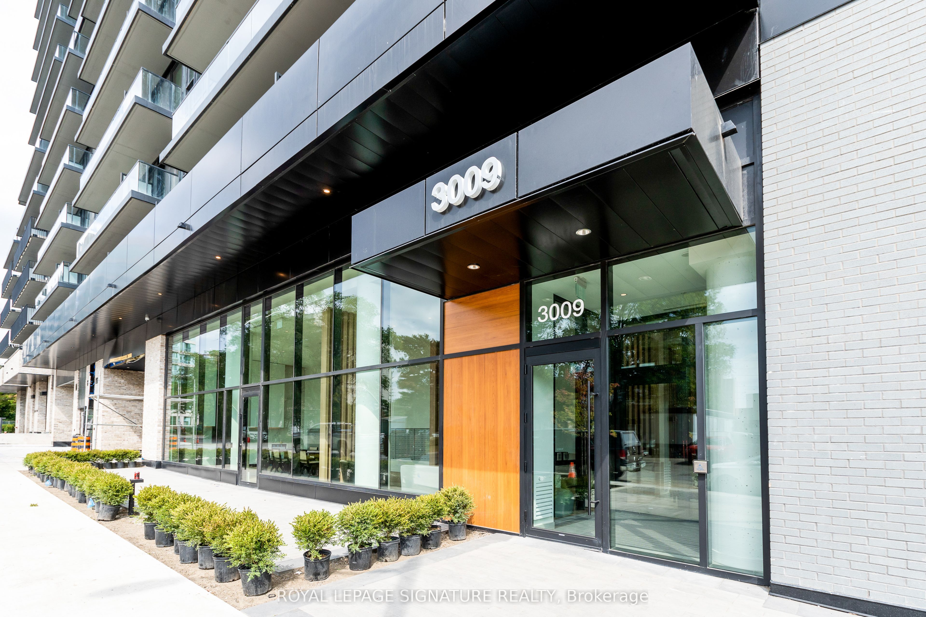 MLS #W12372746 image #25