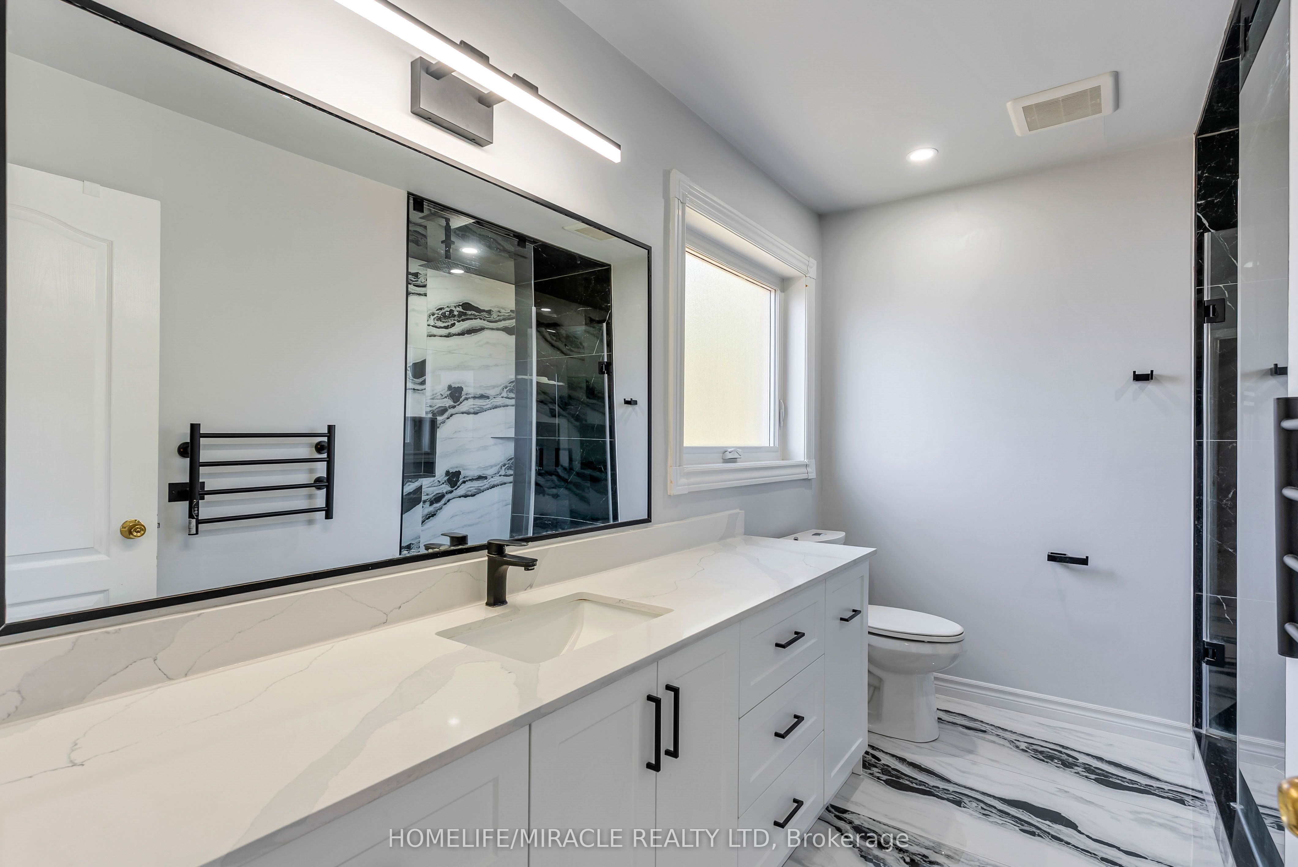 MLS #W12372789 image #17