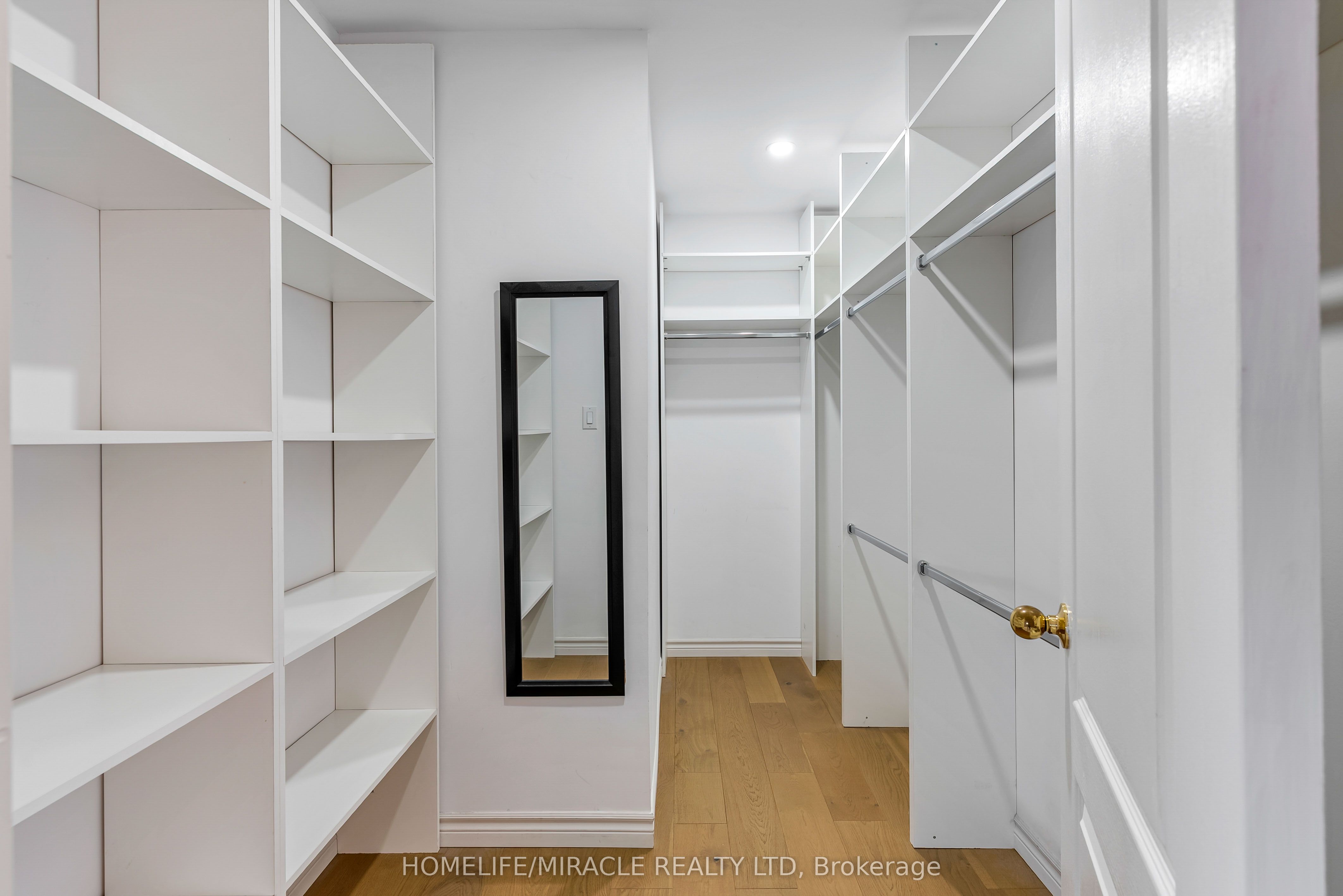 MLS #W12372789 image #19