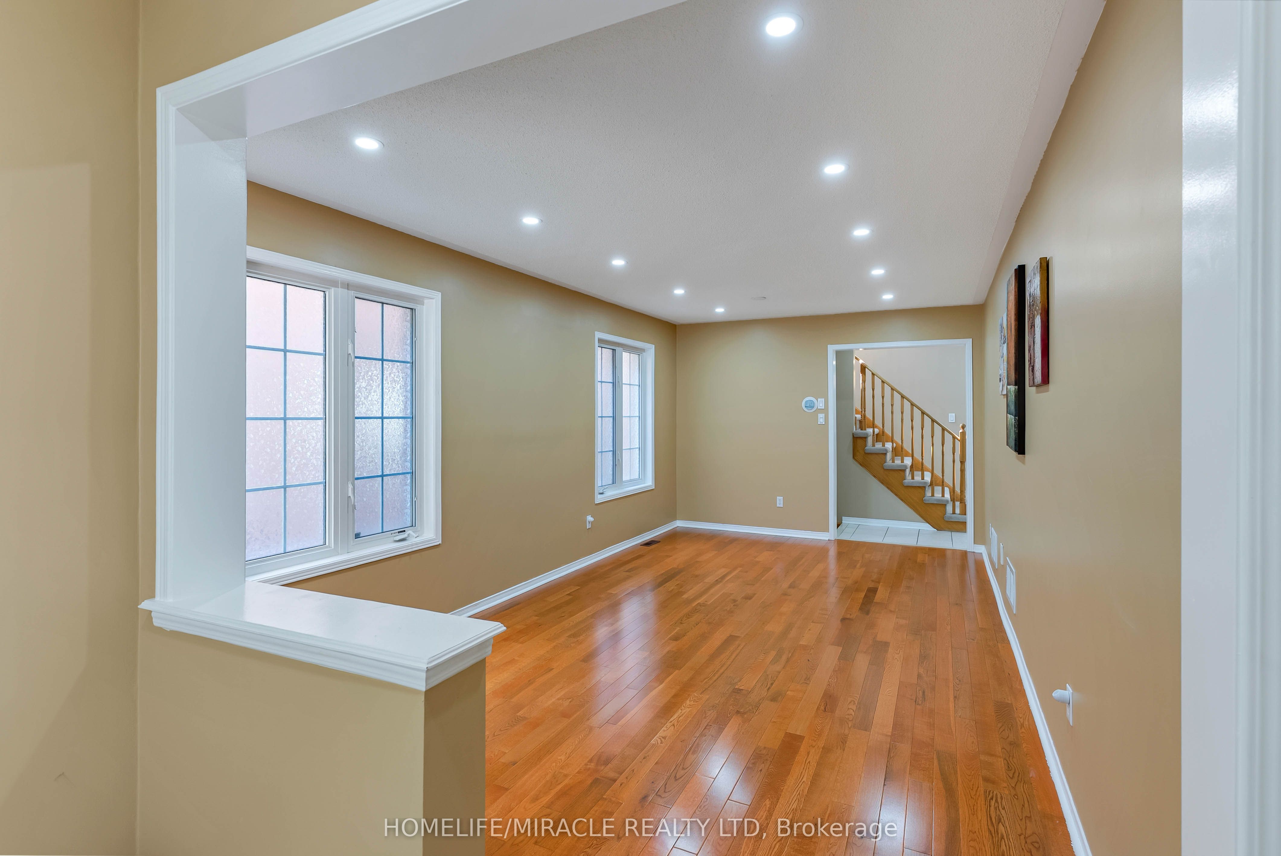 MLS #W12372789 image #2