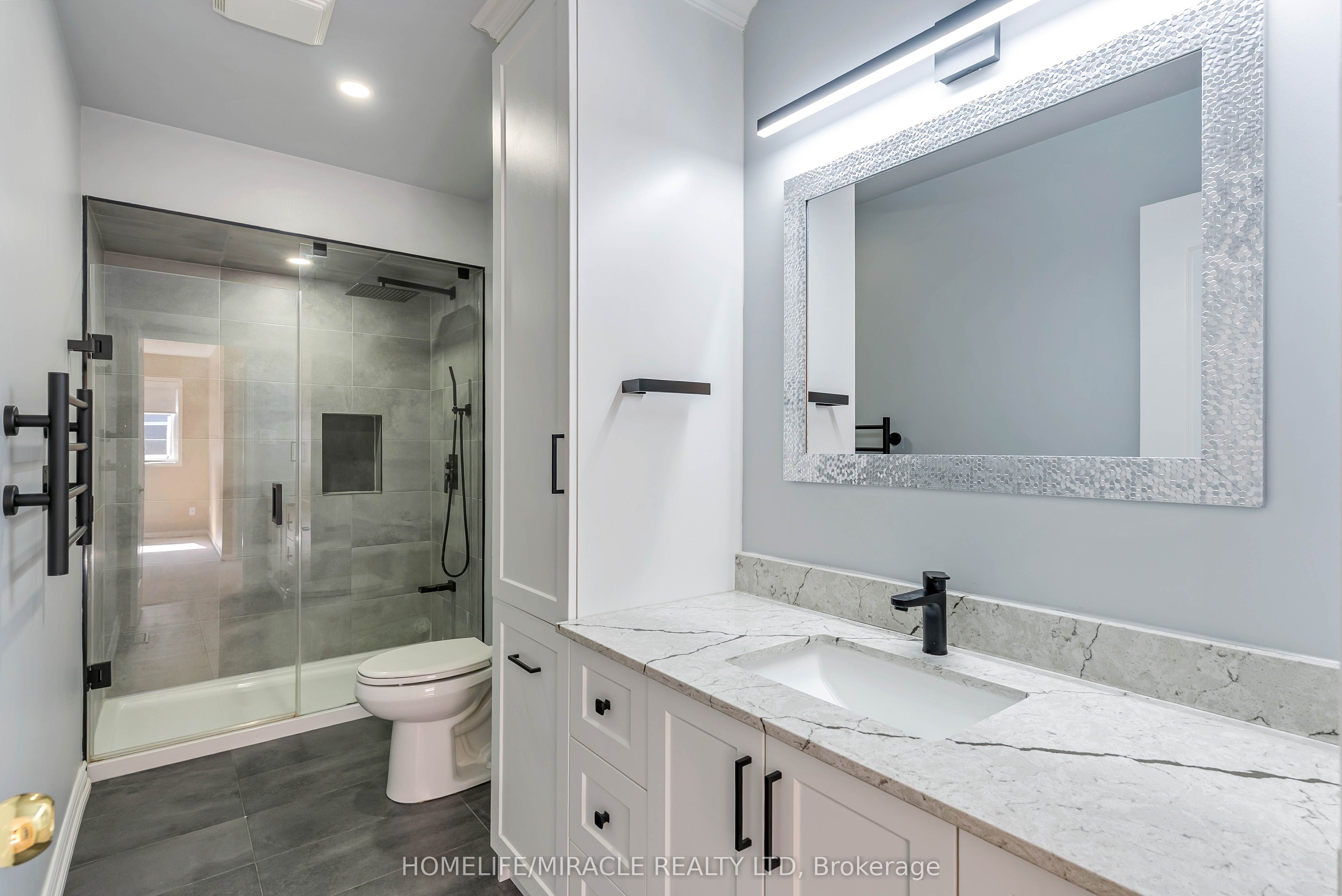 MLS #W12372789 image #21