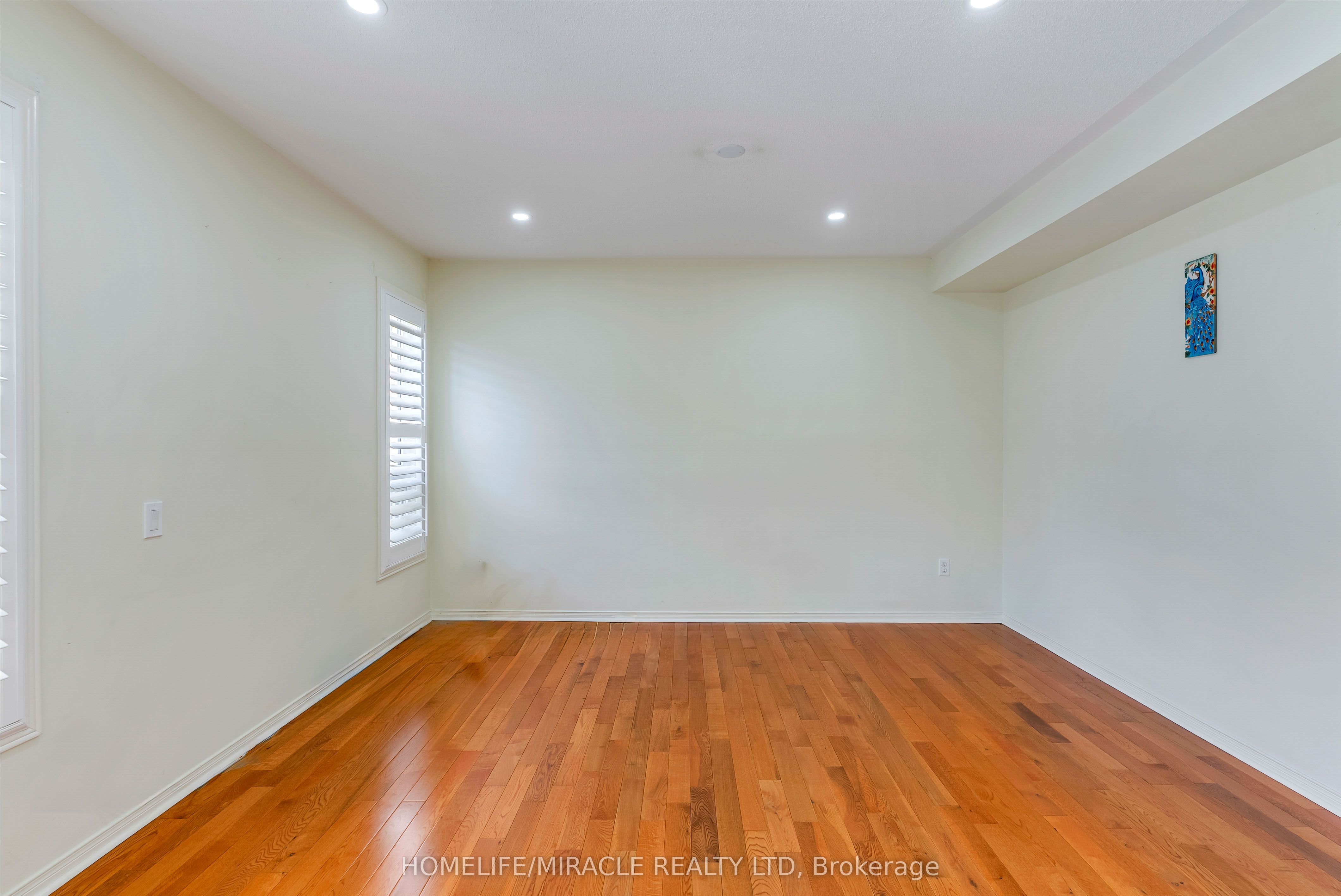 MLS #W12372789 image #8