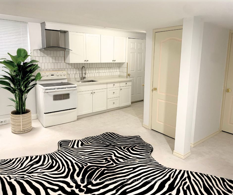 MLS #W12372818 image #1