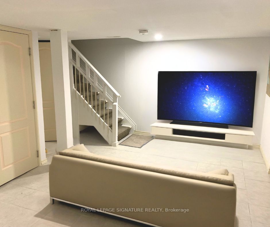 MLS #W12372818 image #2