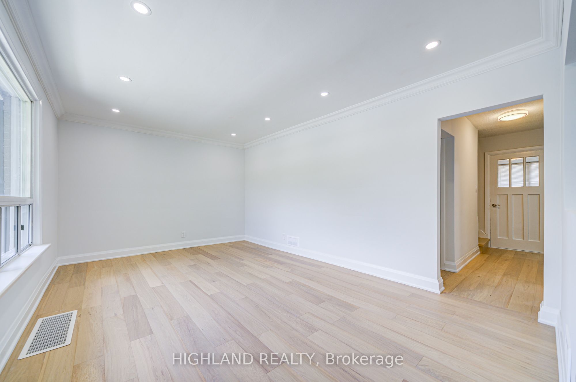 MLS #W12372830 image #2