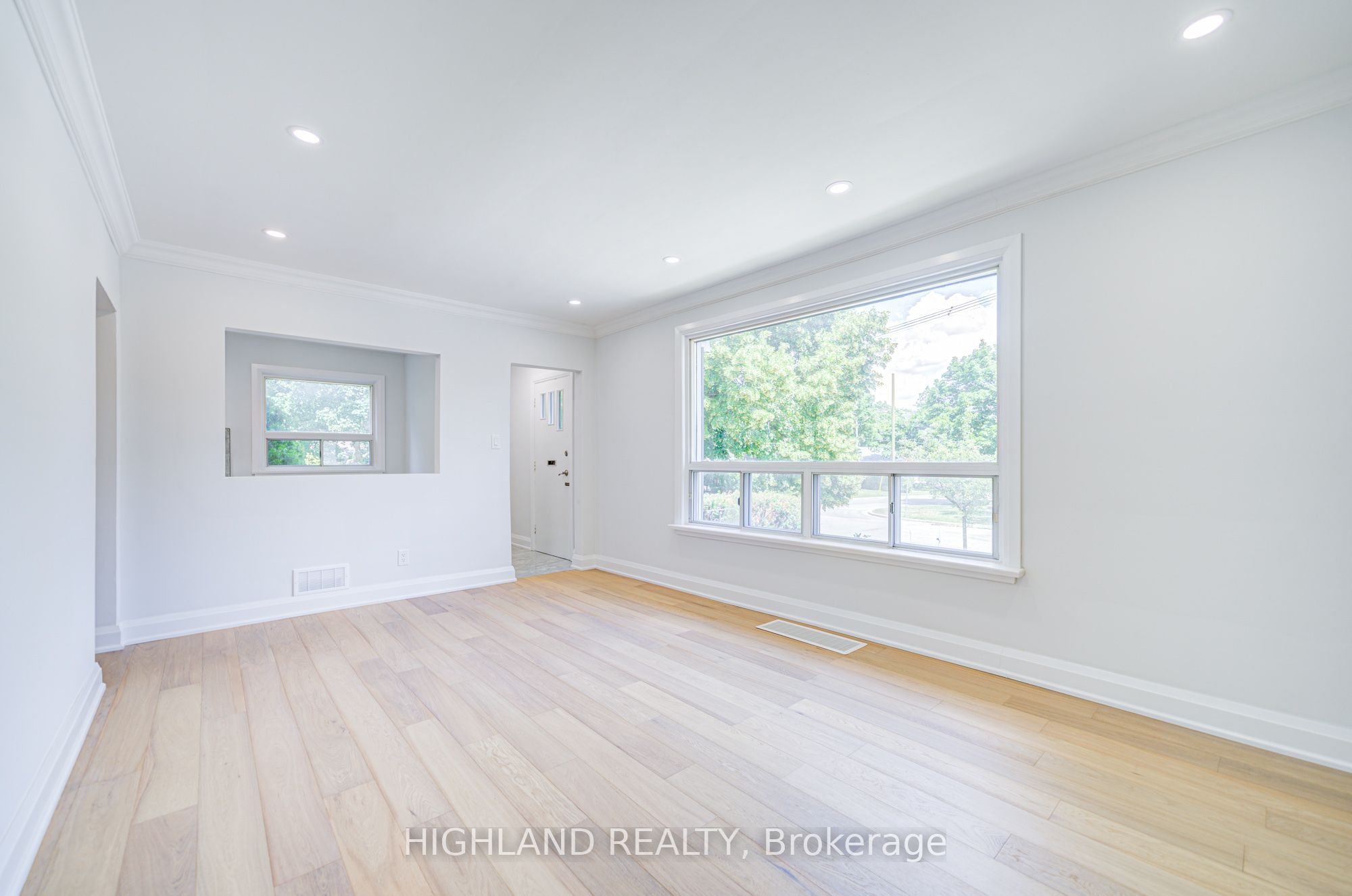 MLS #W12372830 image #4