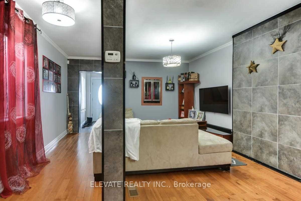 MLS #W12373343 image #3