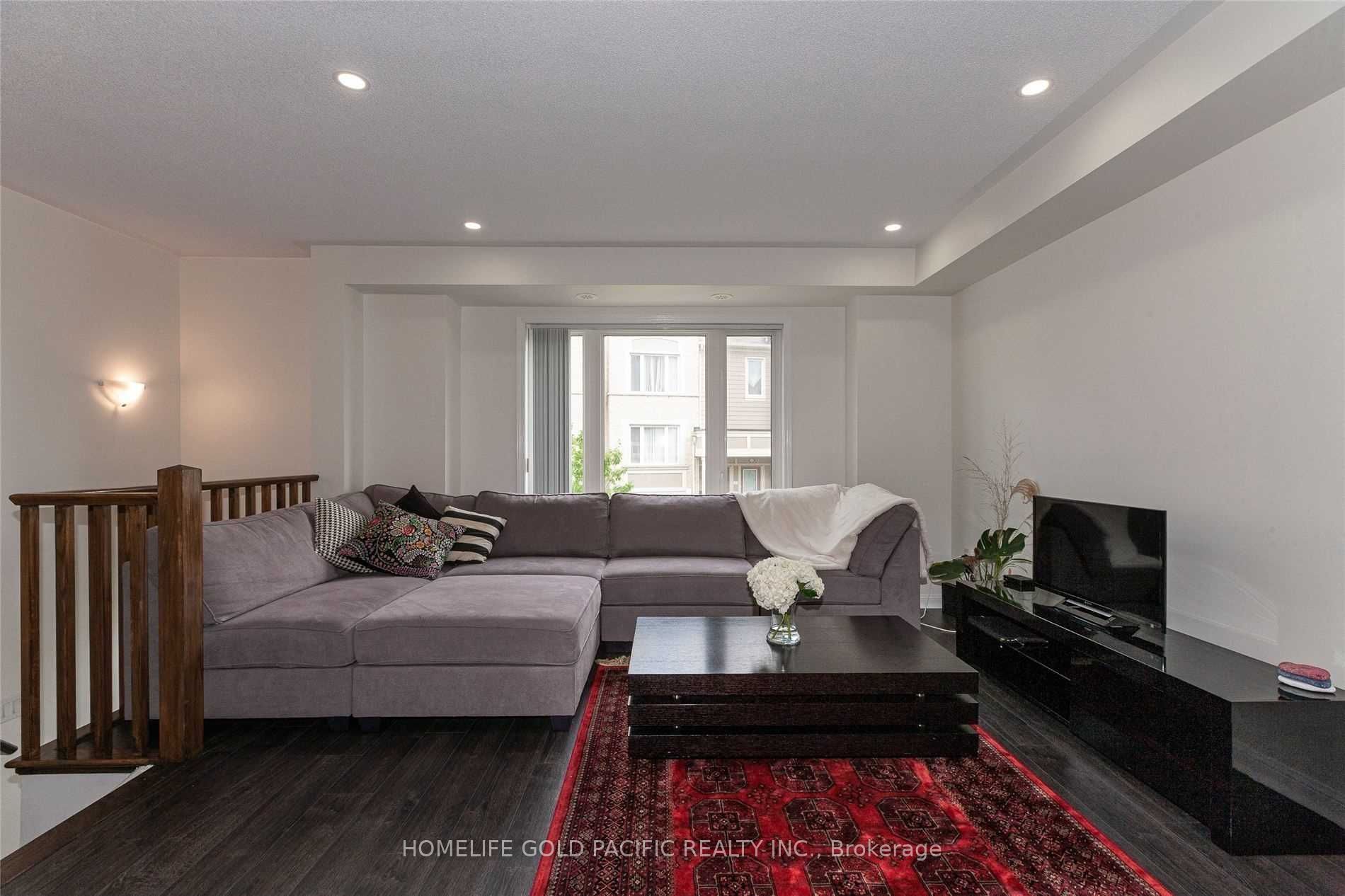 MLS #W12373456 image #28