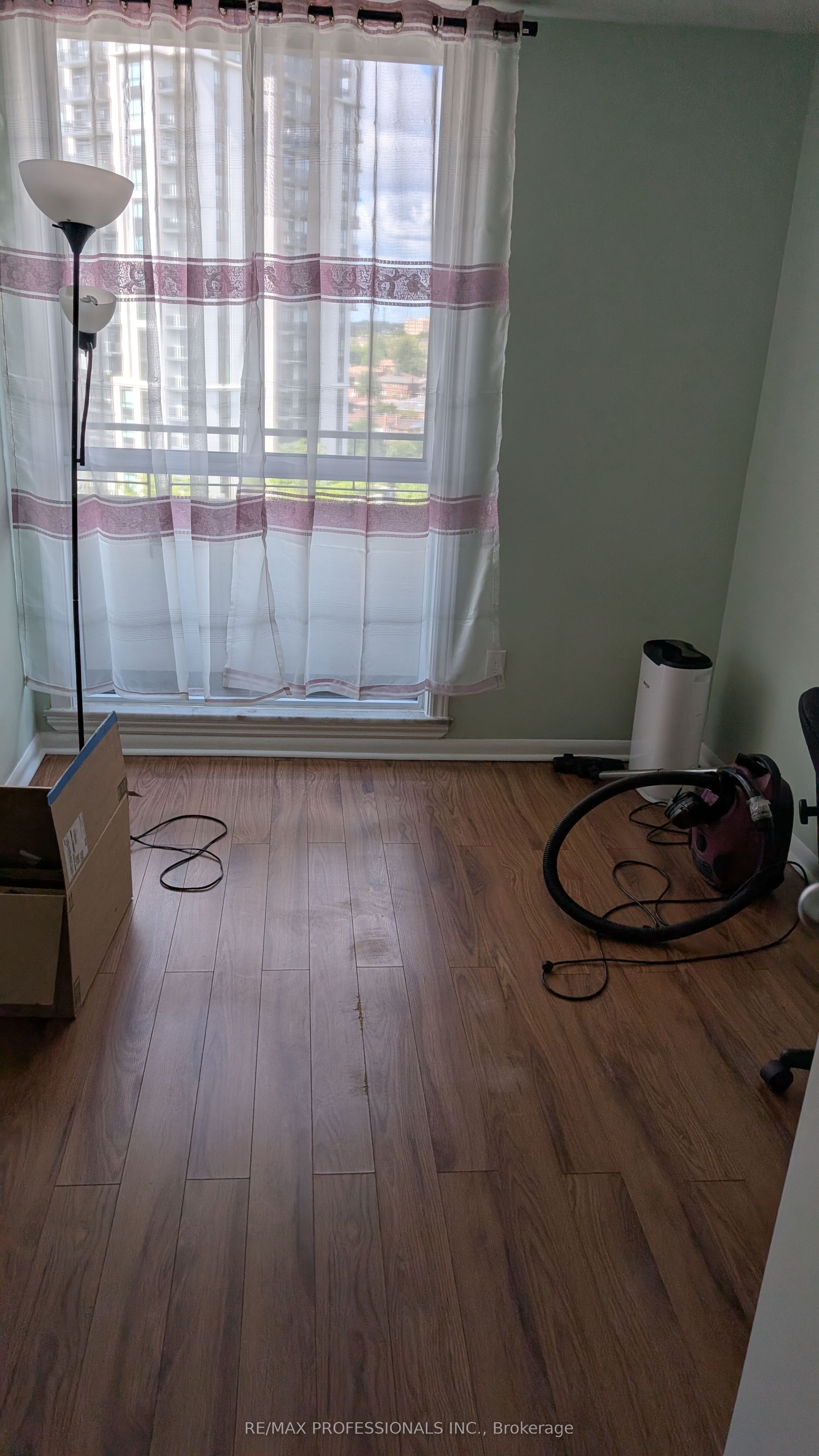 MLS #W12373698 image #4