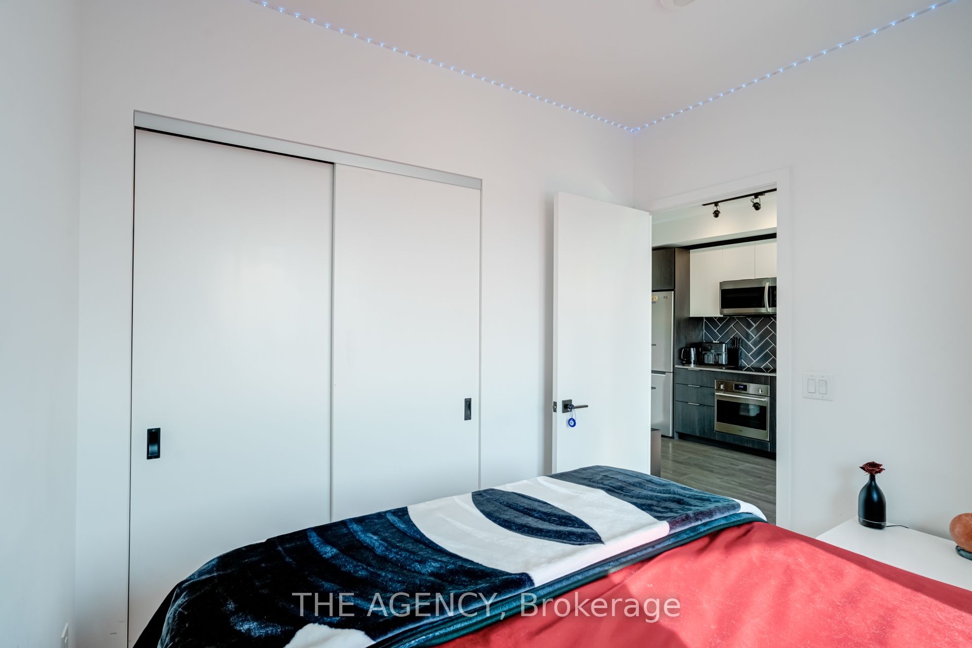 MLS #W12373774 image #14