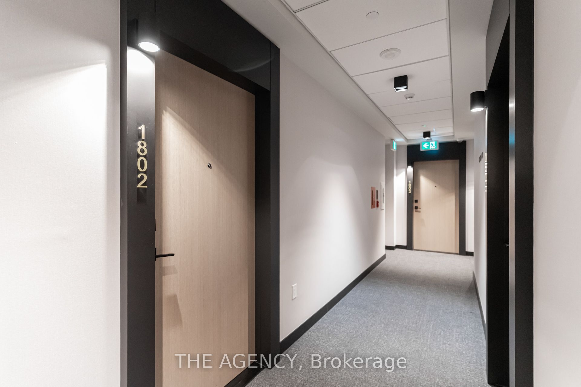 MLS #W12373774 image #2