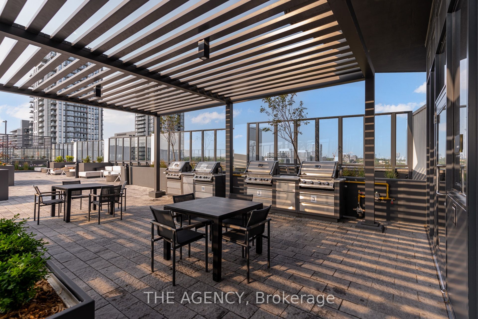 MLS #W12373774 image #25