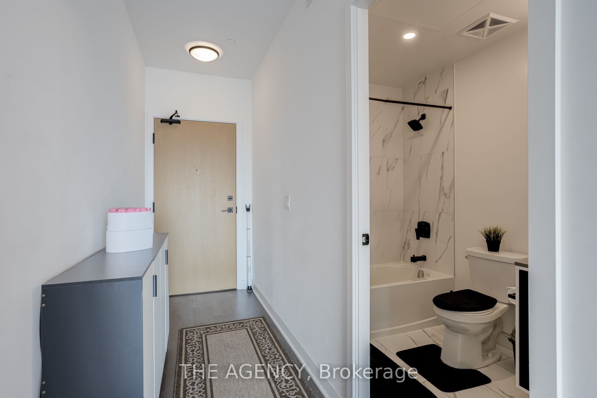 MLS #W12373774 image #3