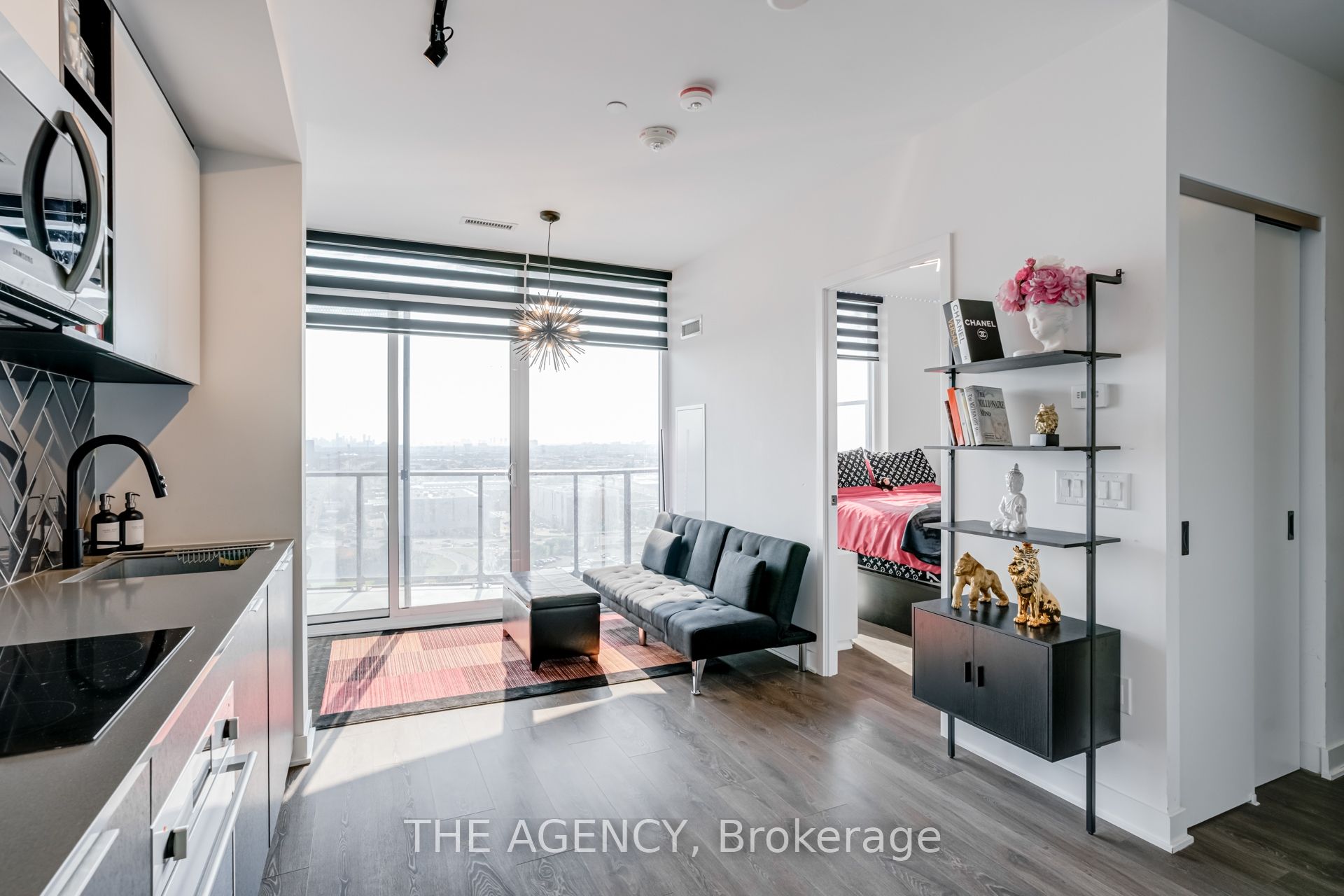 MLS #W12373774 image #5