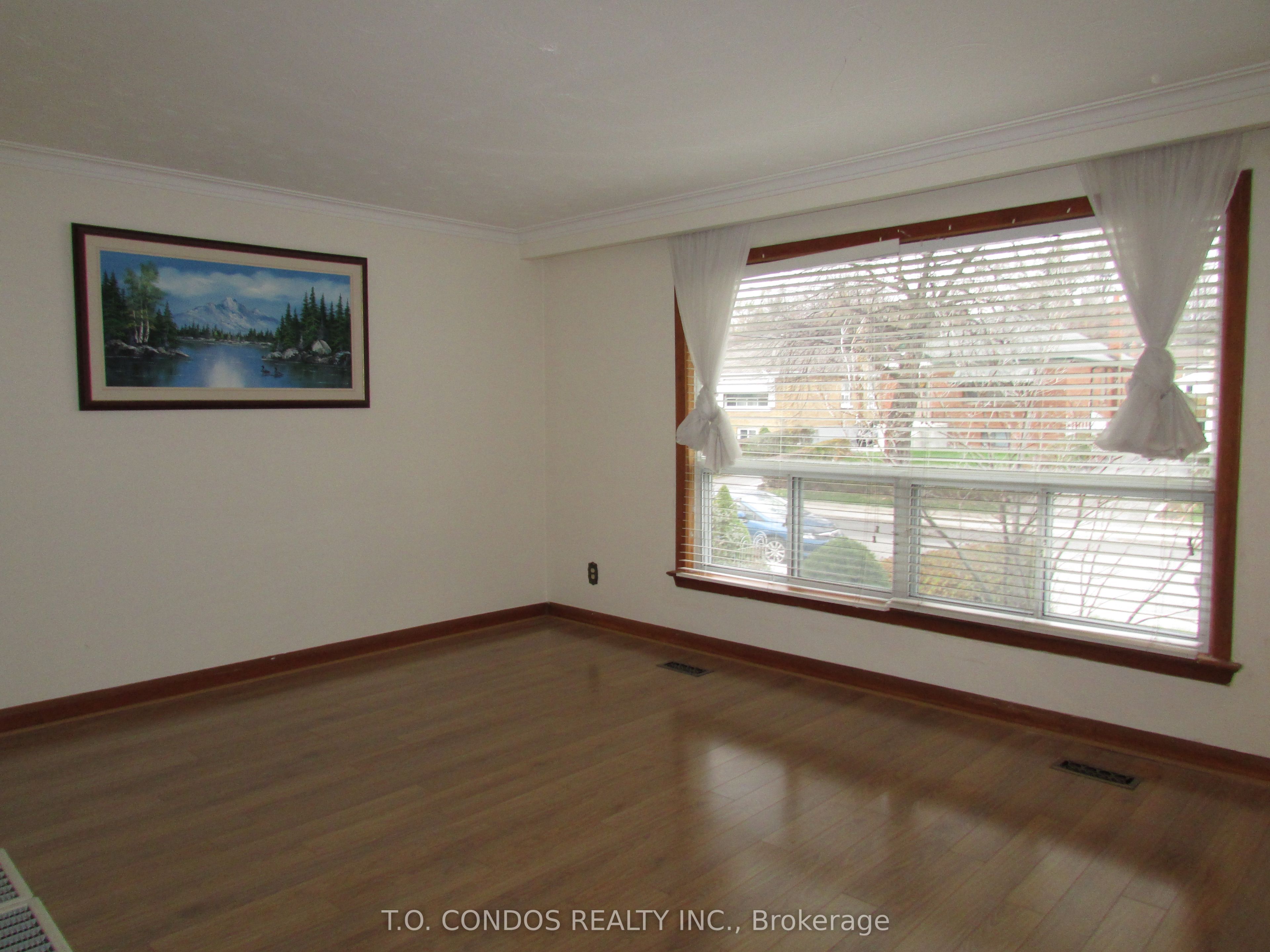 MLS #W12374191 image #12