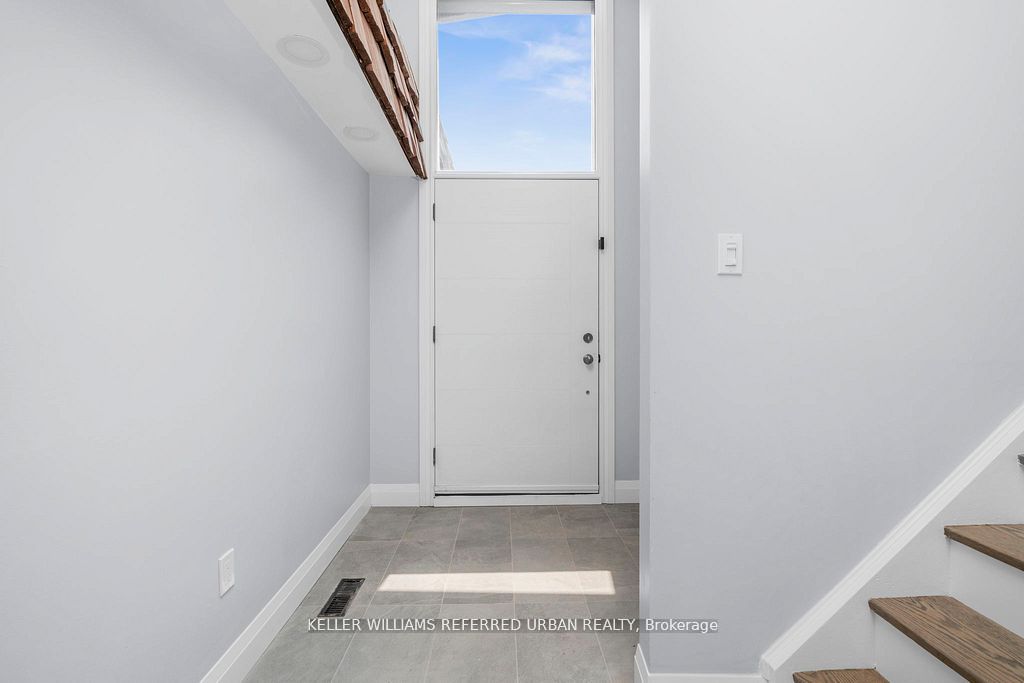 MLS #W12374342 image #5